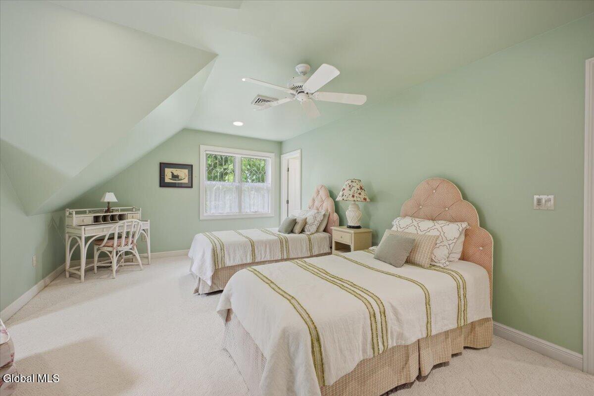 7938 Lakeshore Drive