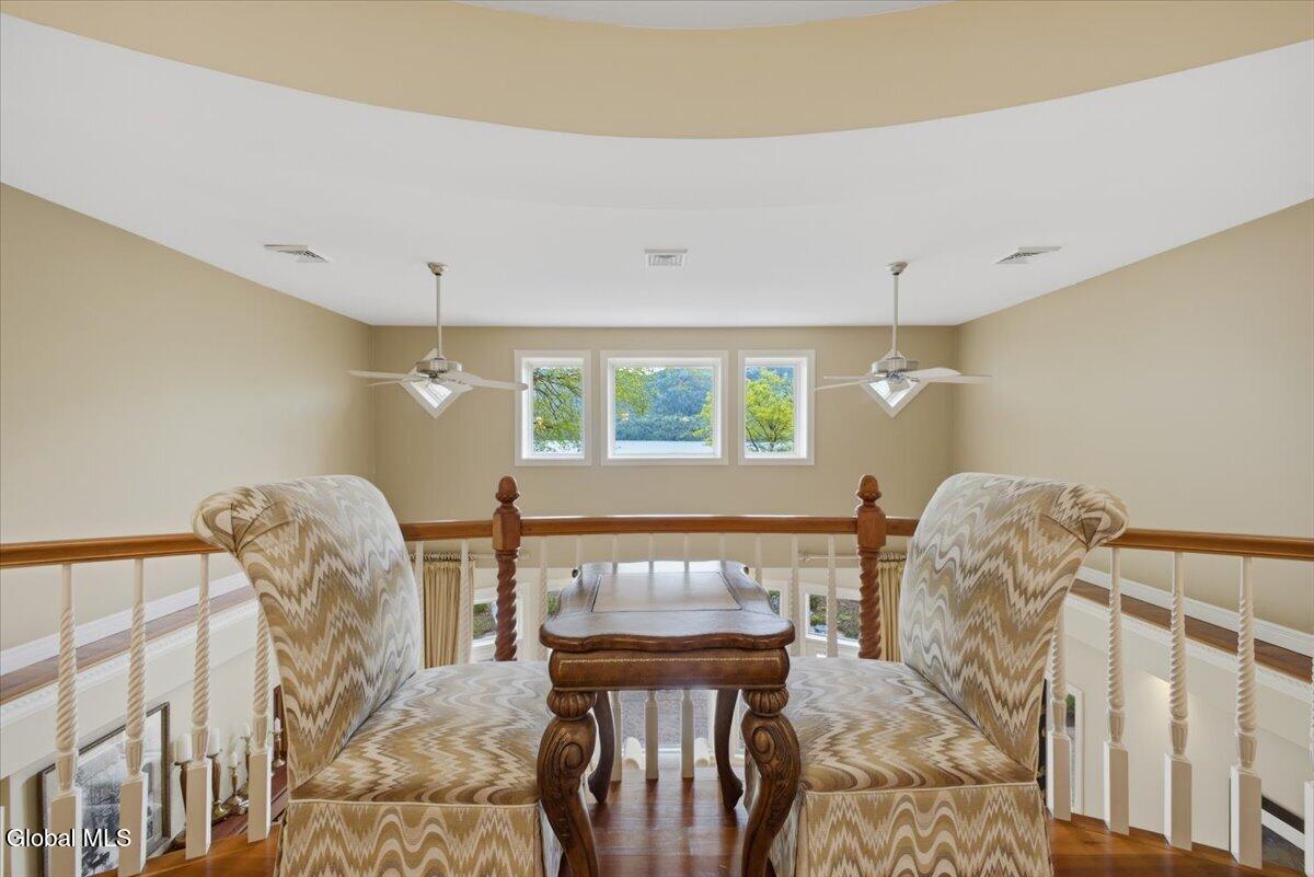 7938 Lakeshore Drive