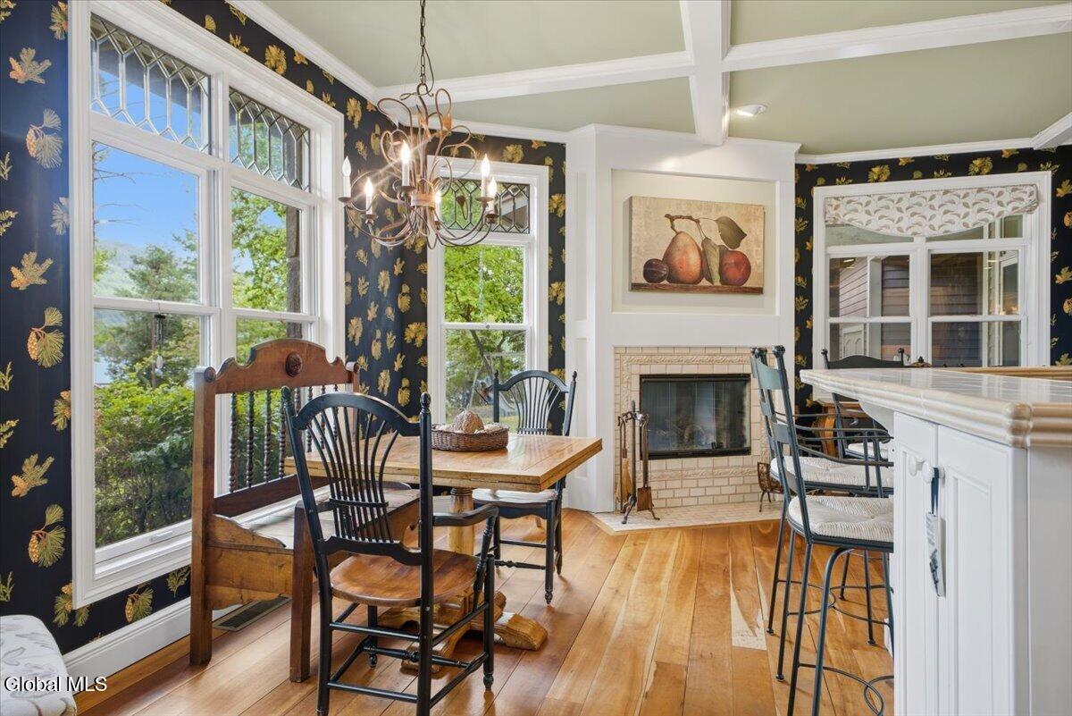 7938 Lakeshore Drive