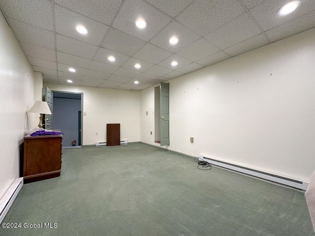8 Delaware Avenue