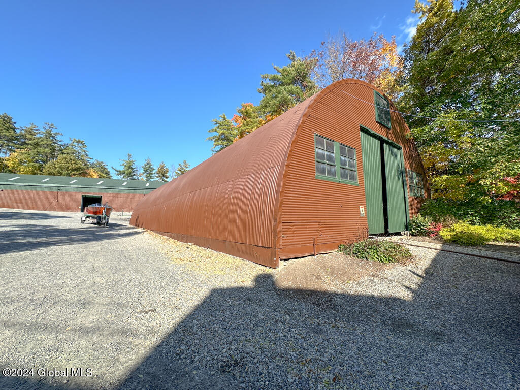 8 Delaware Avenue