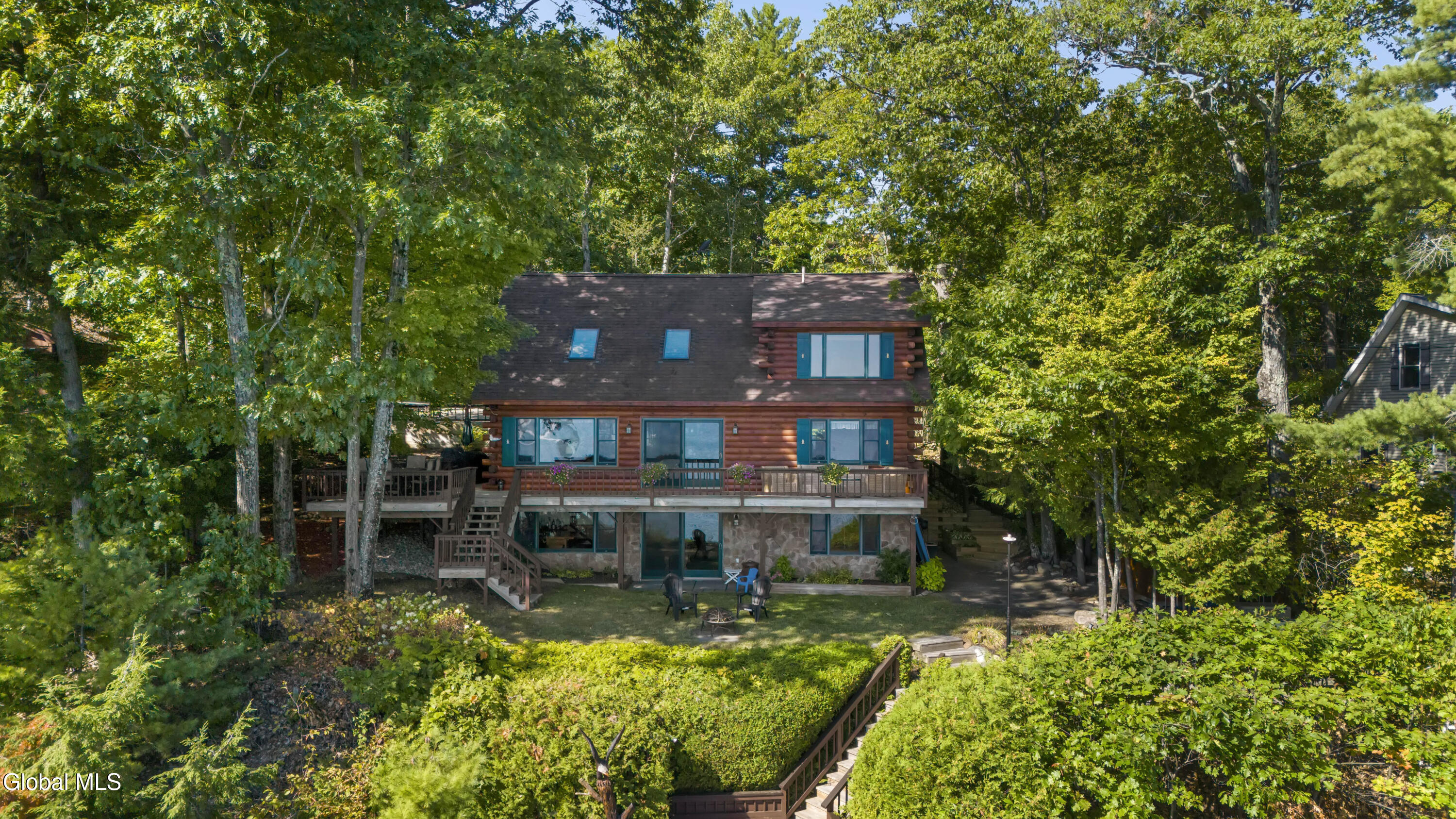 55 Pine Cove Road