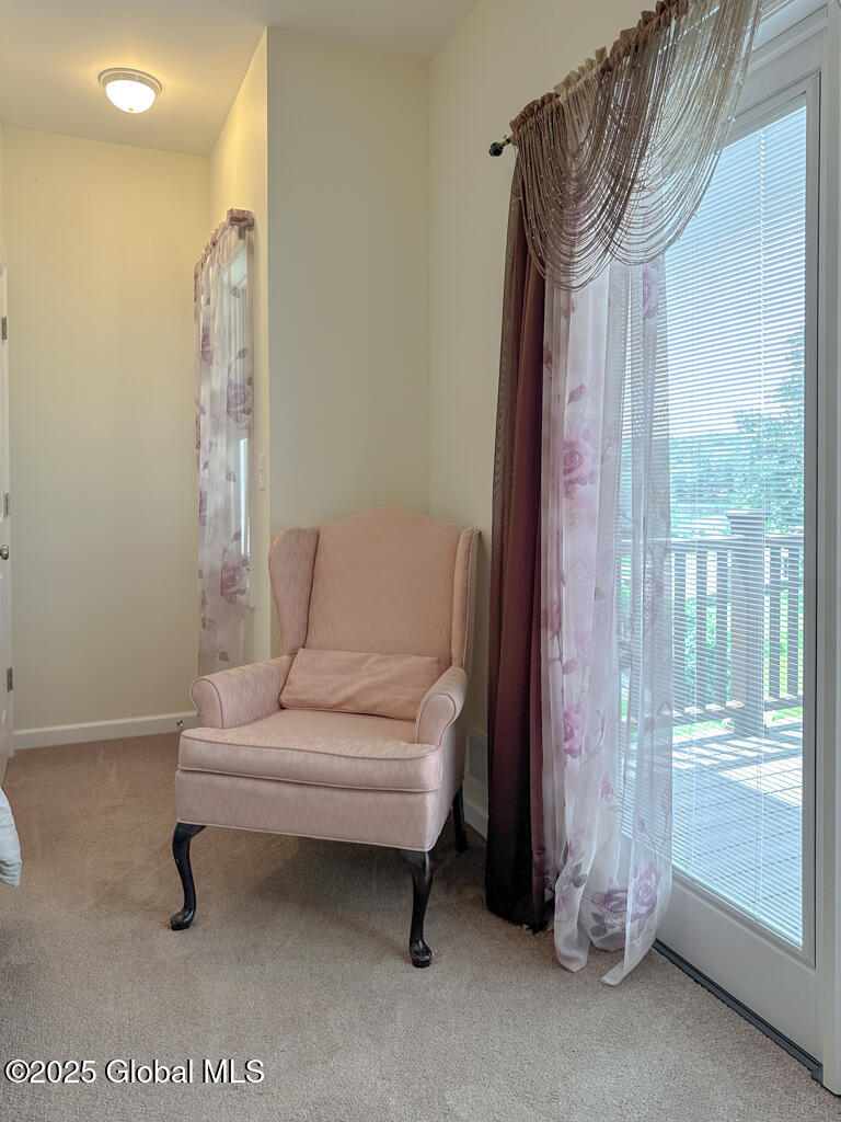 3 Rose Point Lane