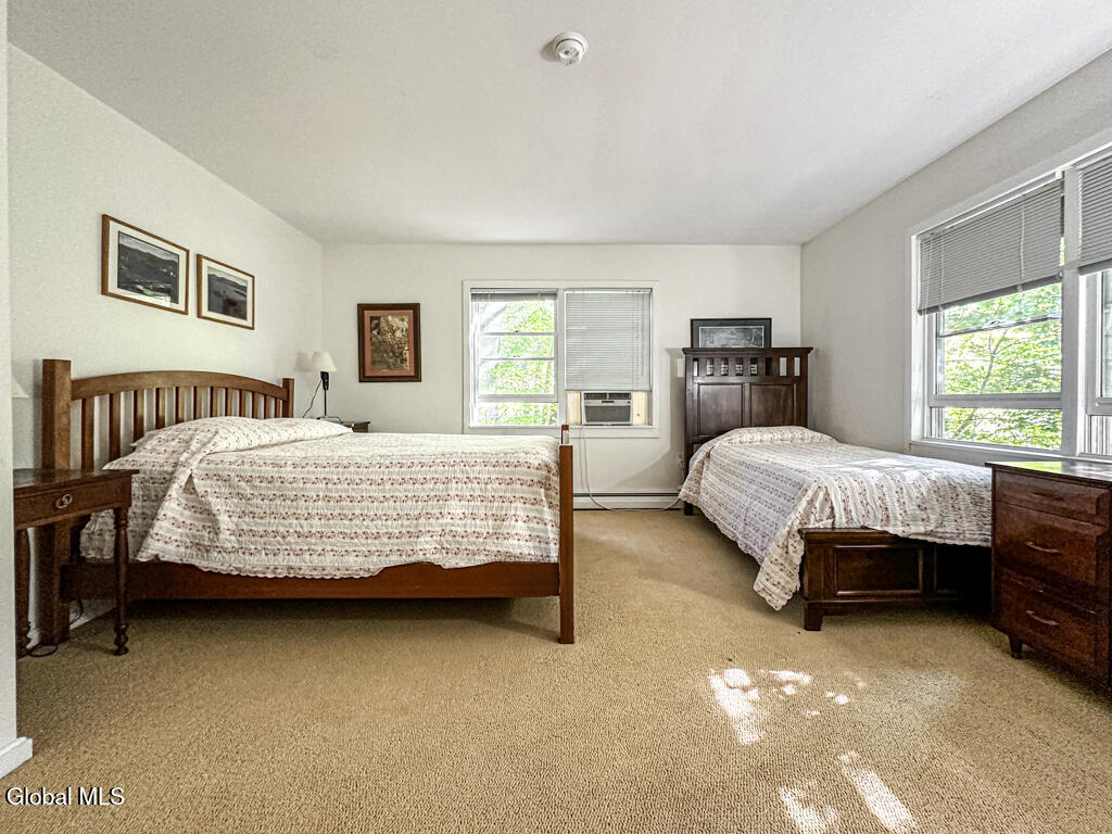 15 Heritage Village Road
