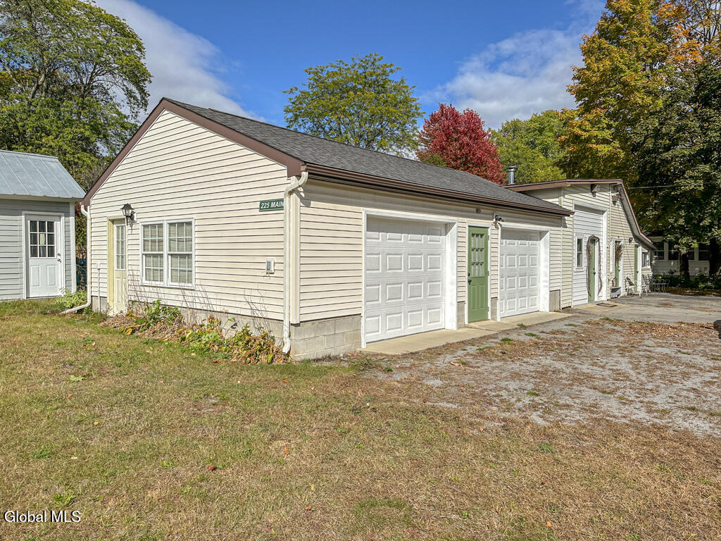 225 Main Street