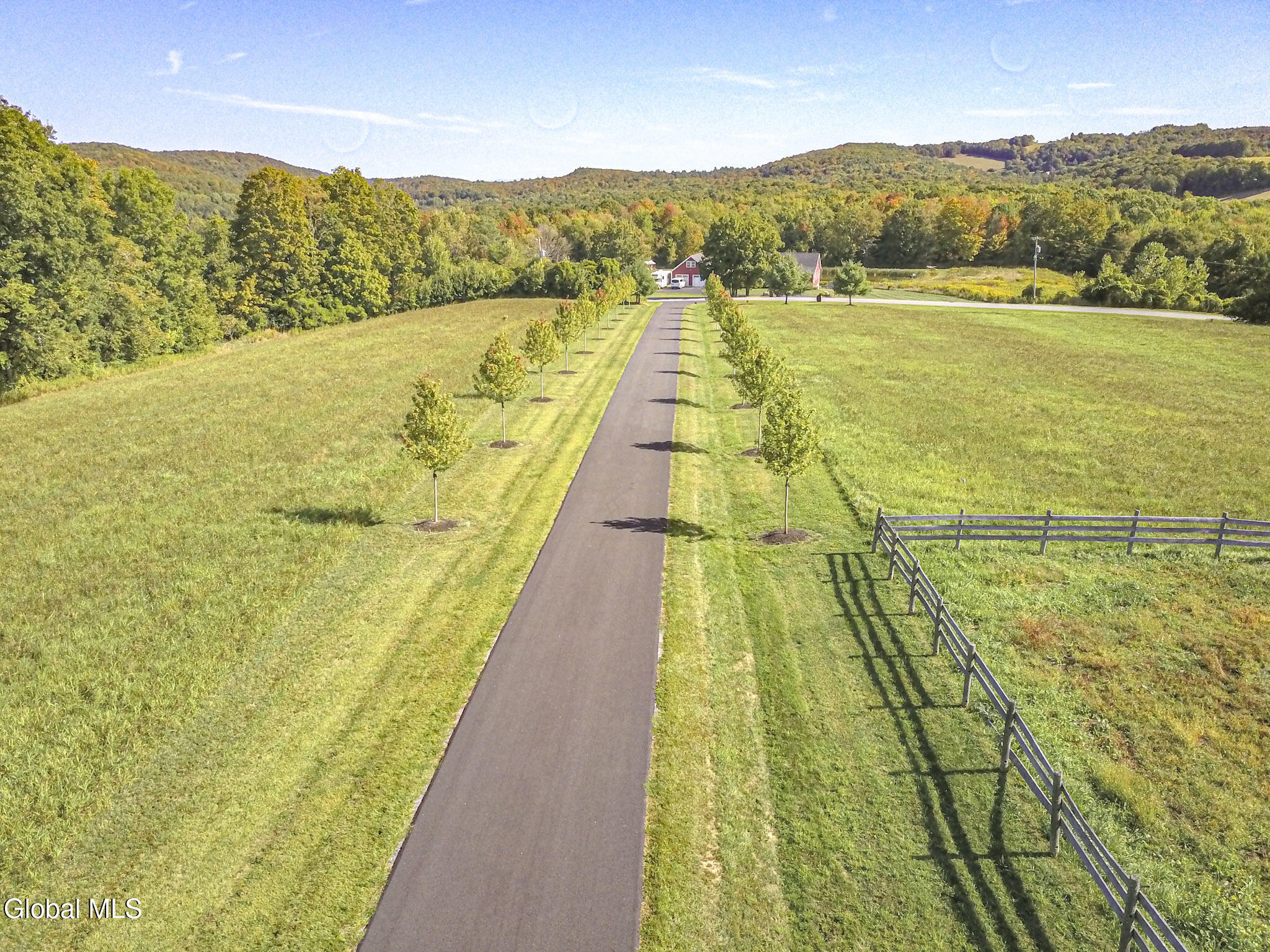 1661 Burch Road