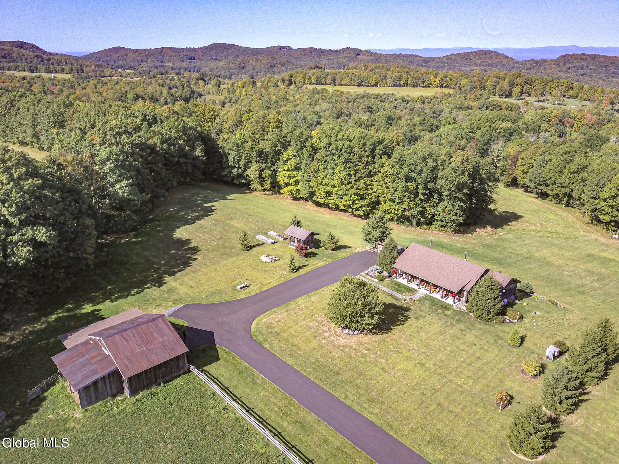 1661 Burch Road