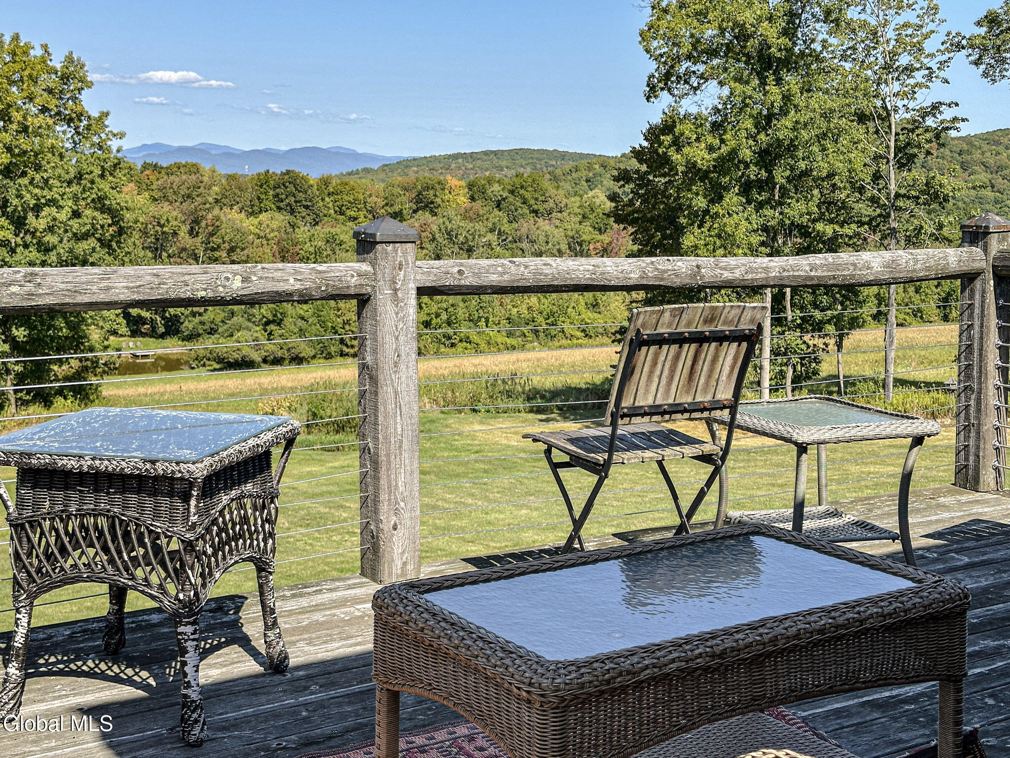 1661 Burch Road