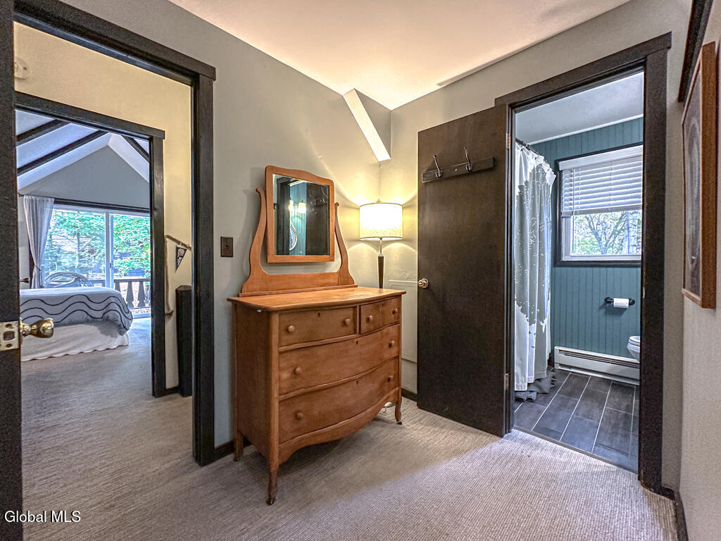 32 Heritage Vlg Road