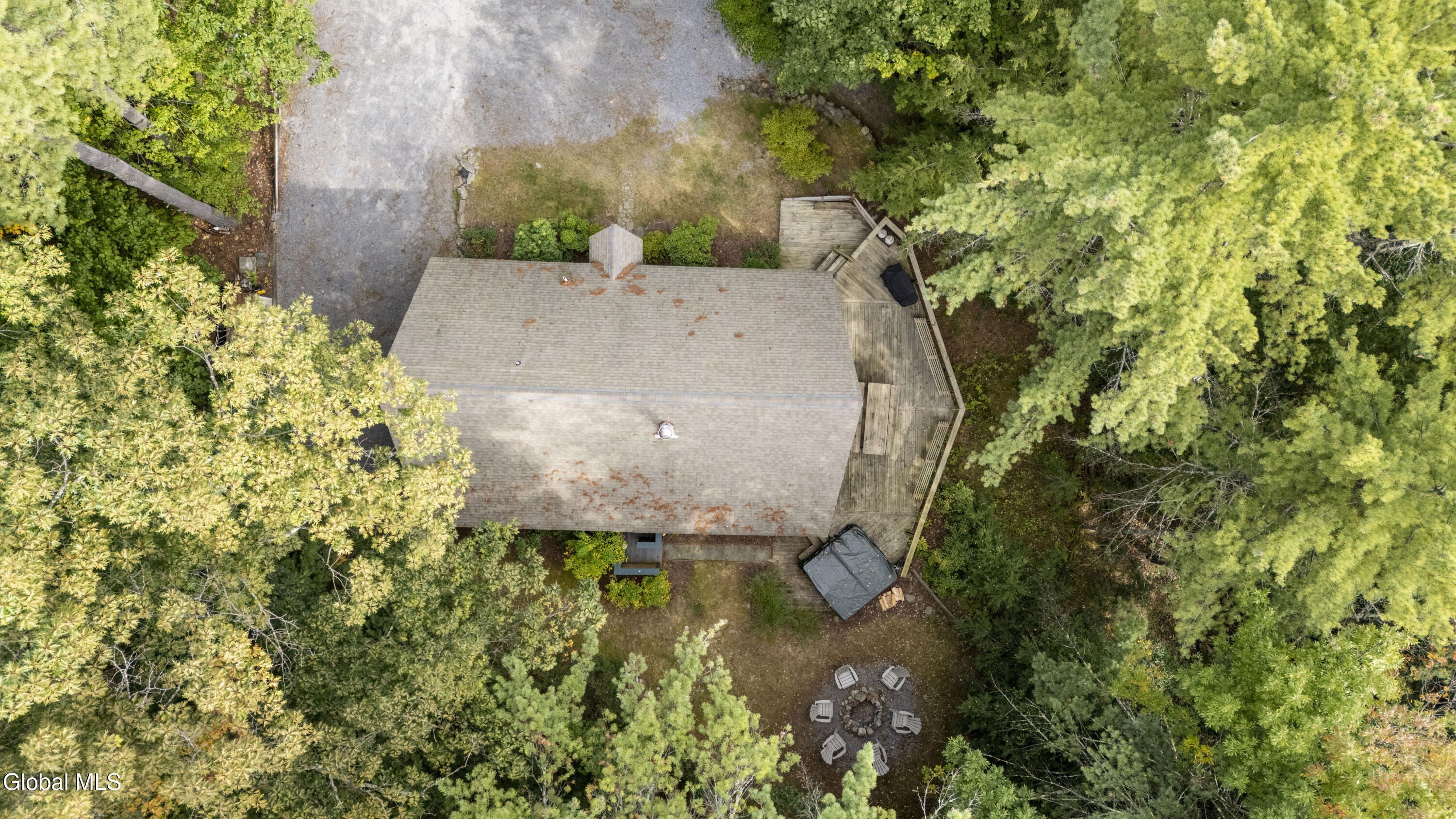 16 Pioneer Village Road