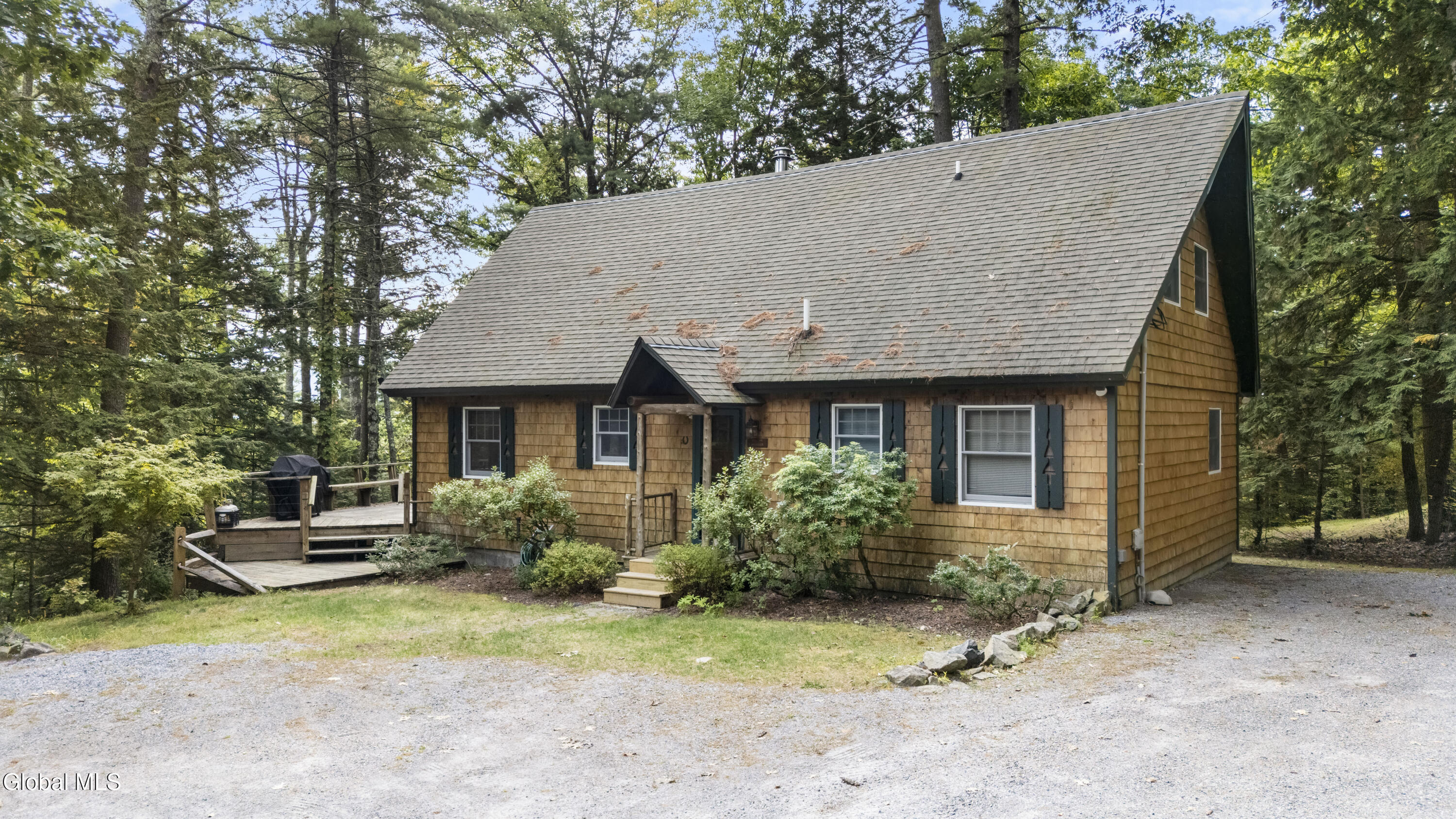 16 Pioneer Village Road