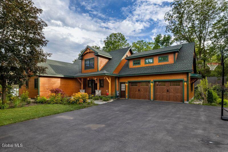 44 Christiana Court
