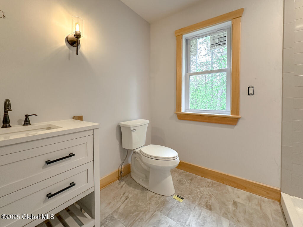 25 Forest Road