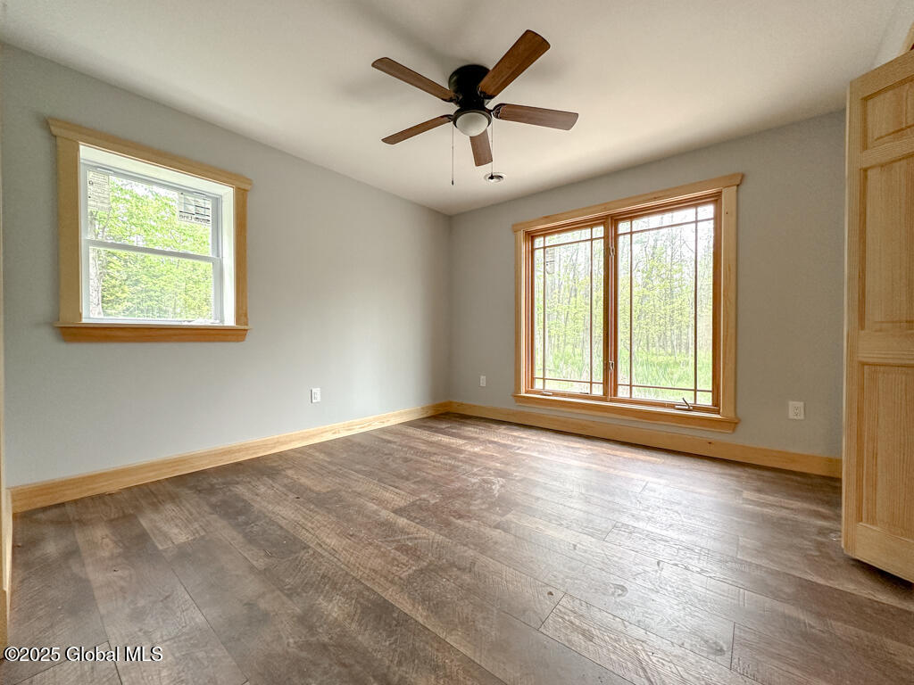 25 Forest Road