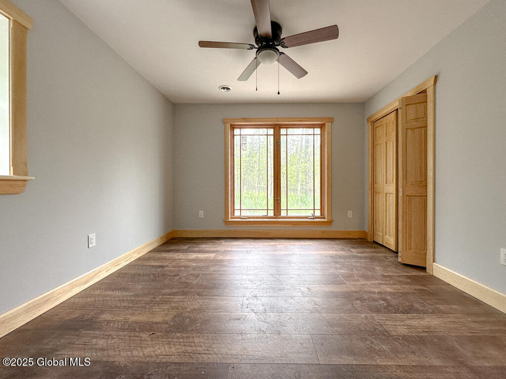 25 Forest Road