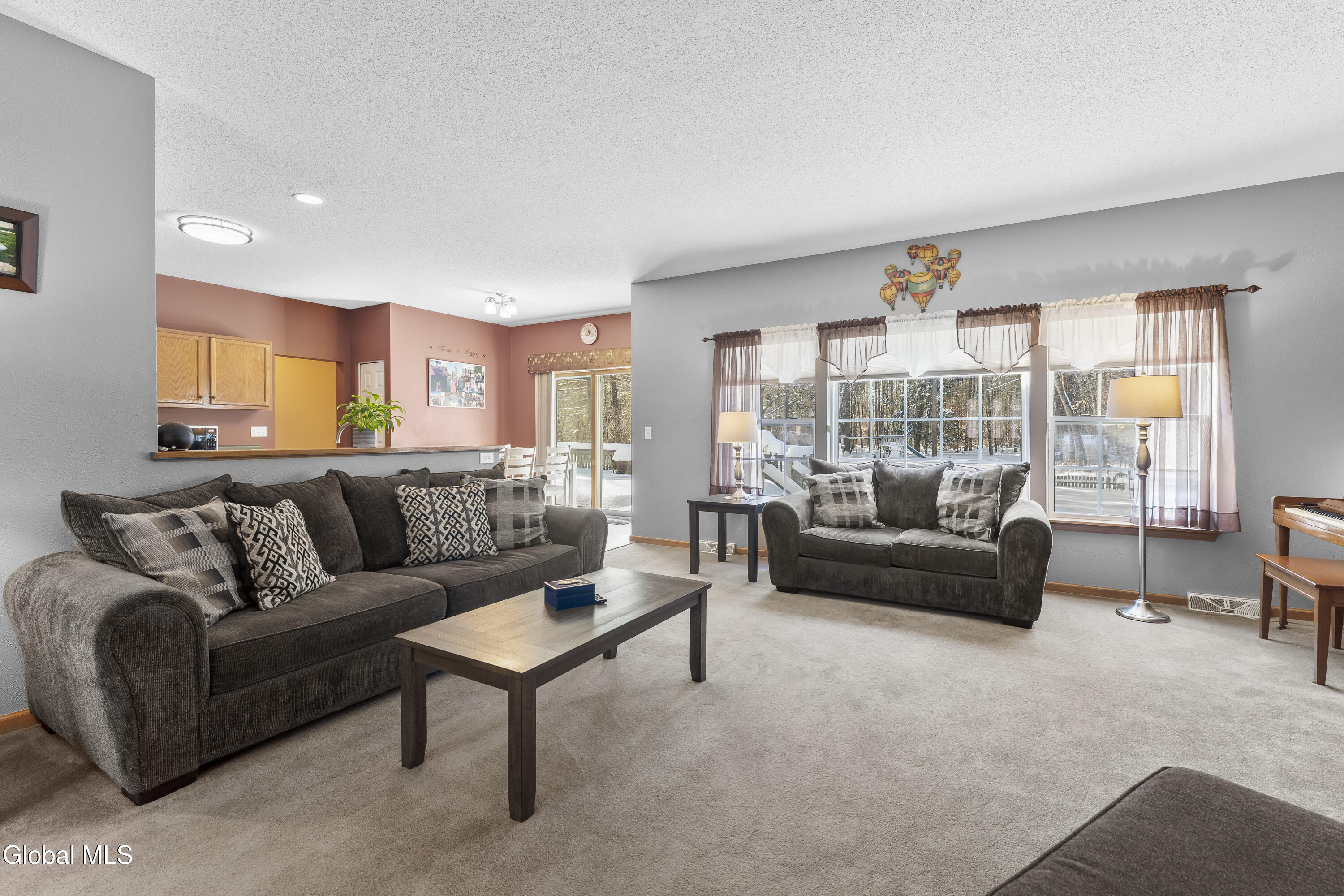 132 Hudson Pointe Boulevard