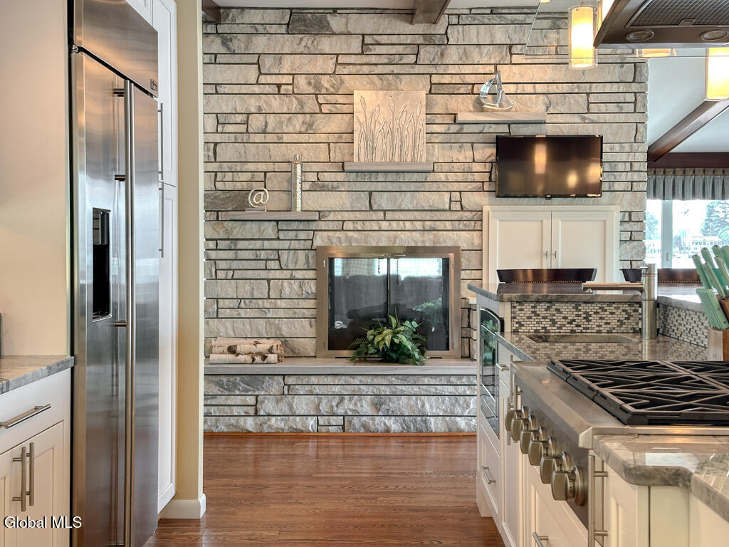30 Pulver Road