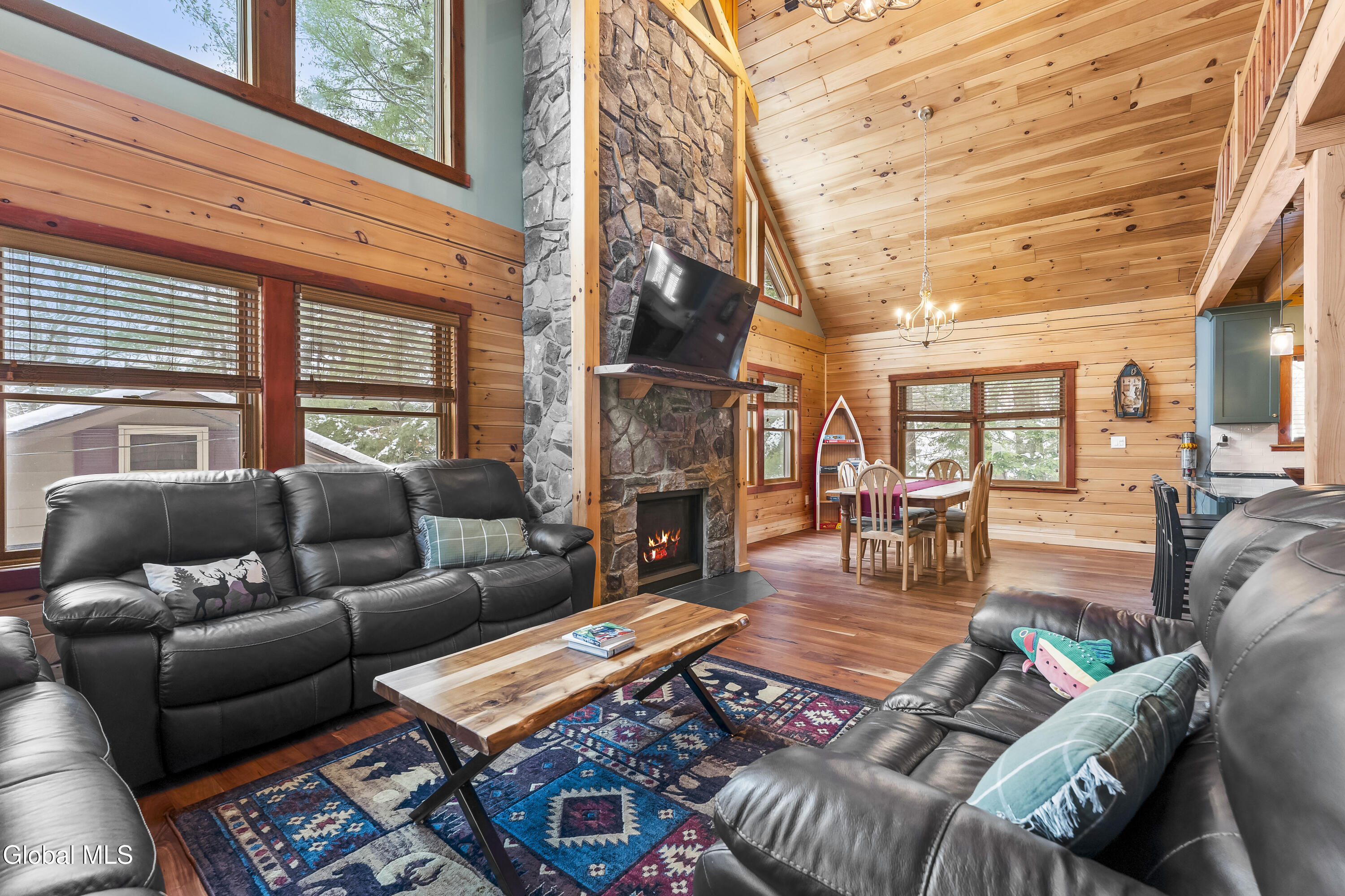 26 Shallow Beach Road
