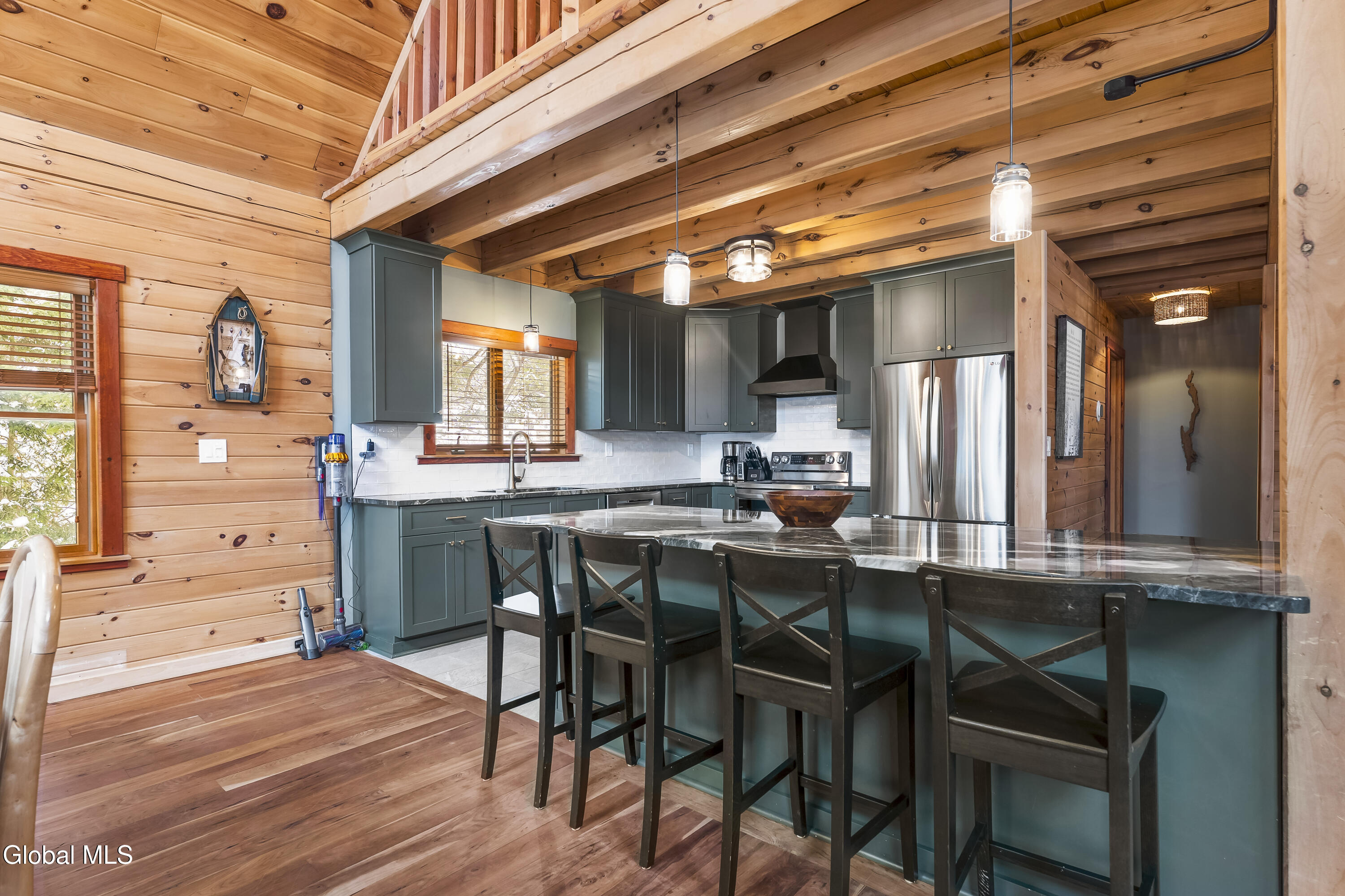 26 Shallow Beach Road