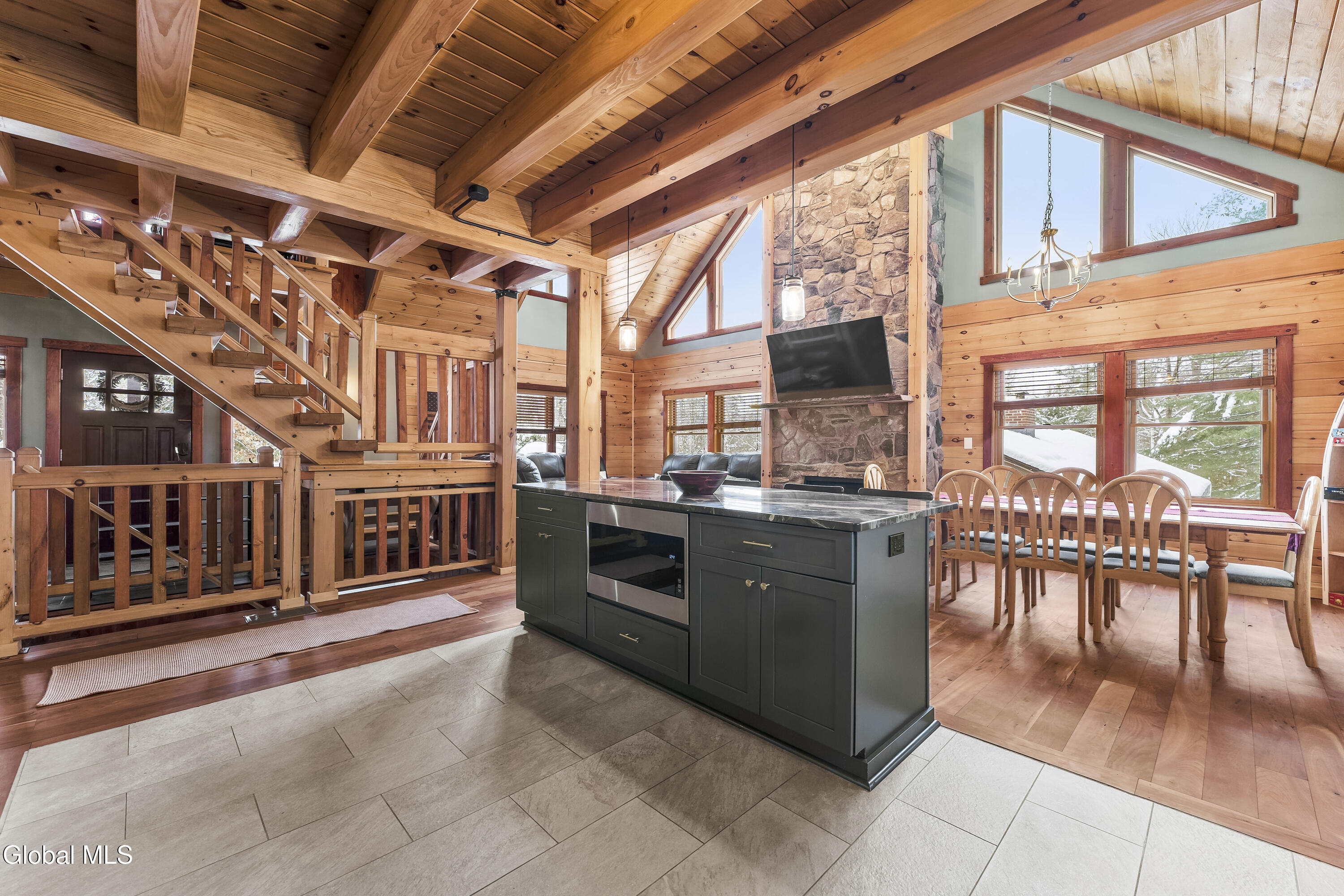 26 Shallow Beach Road