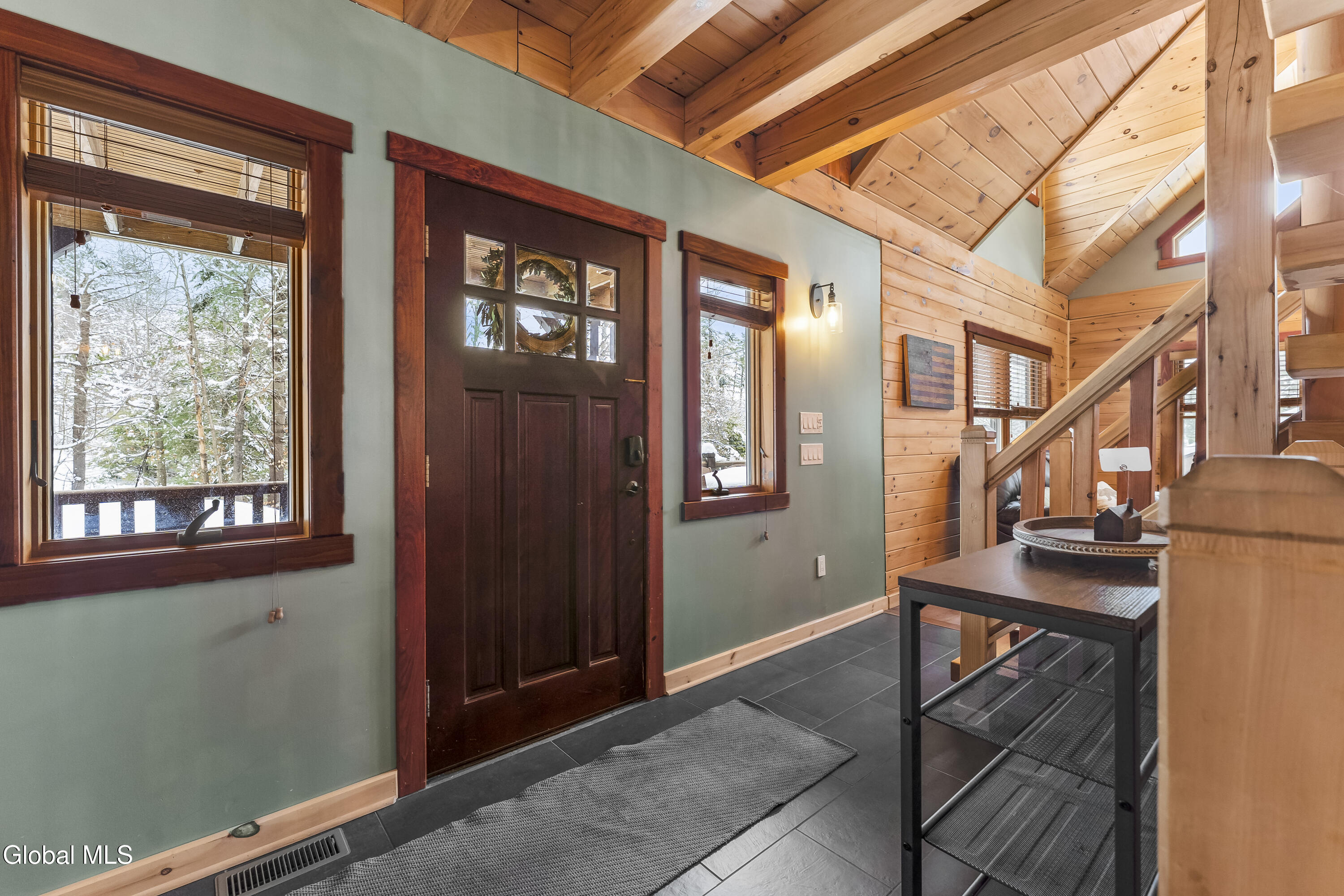 26 Shallow Beach Road