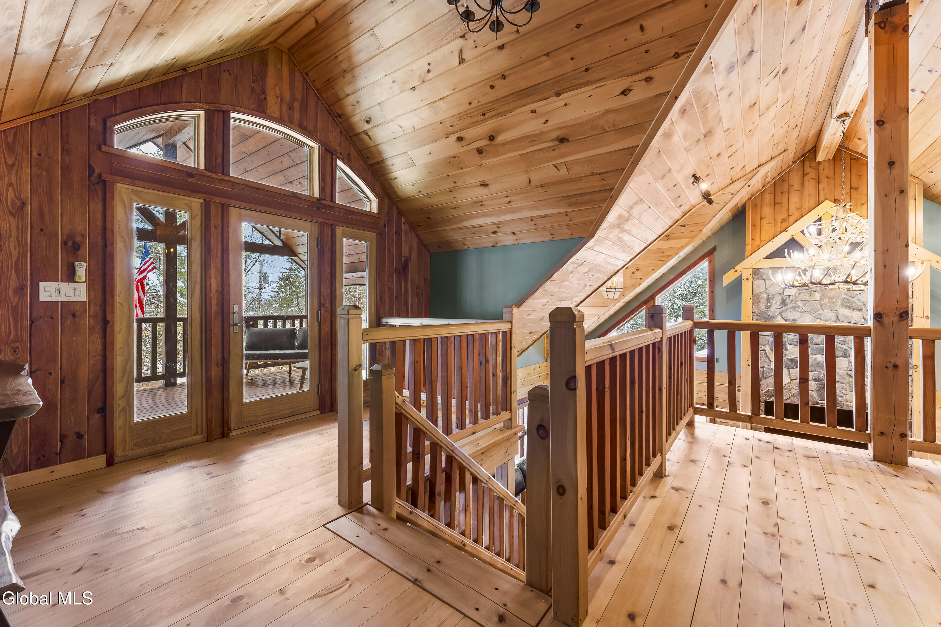 26 Shallow Beach Road