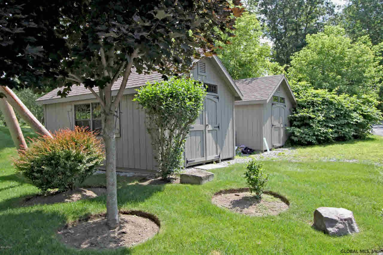 3 Heron Hollow Road