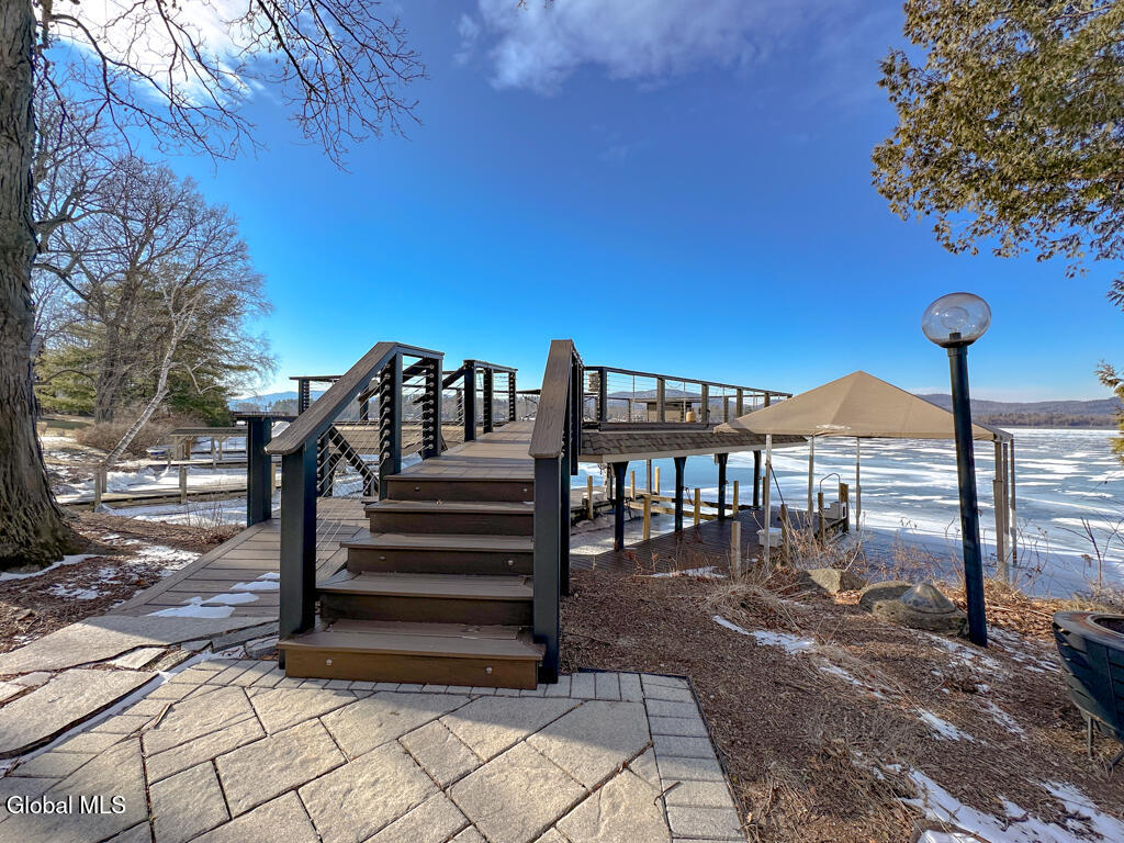 3 Heron Hollow Road