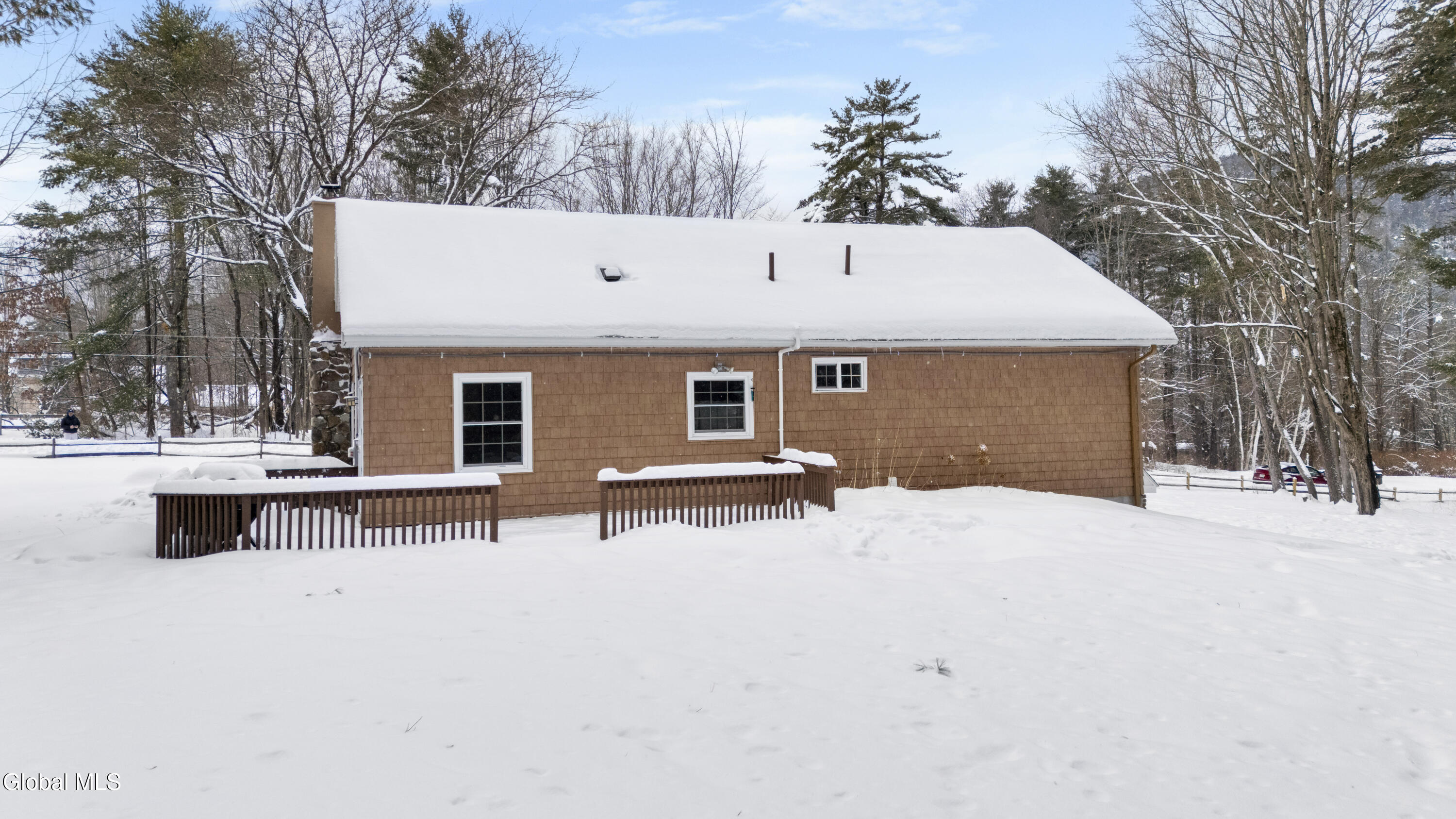 8 Higgins Road