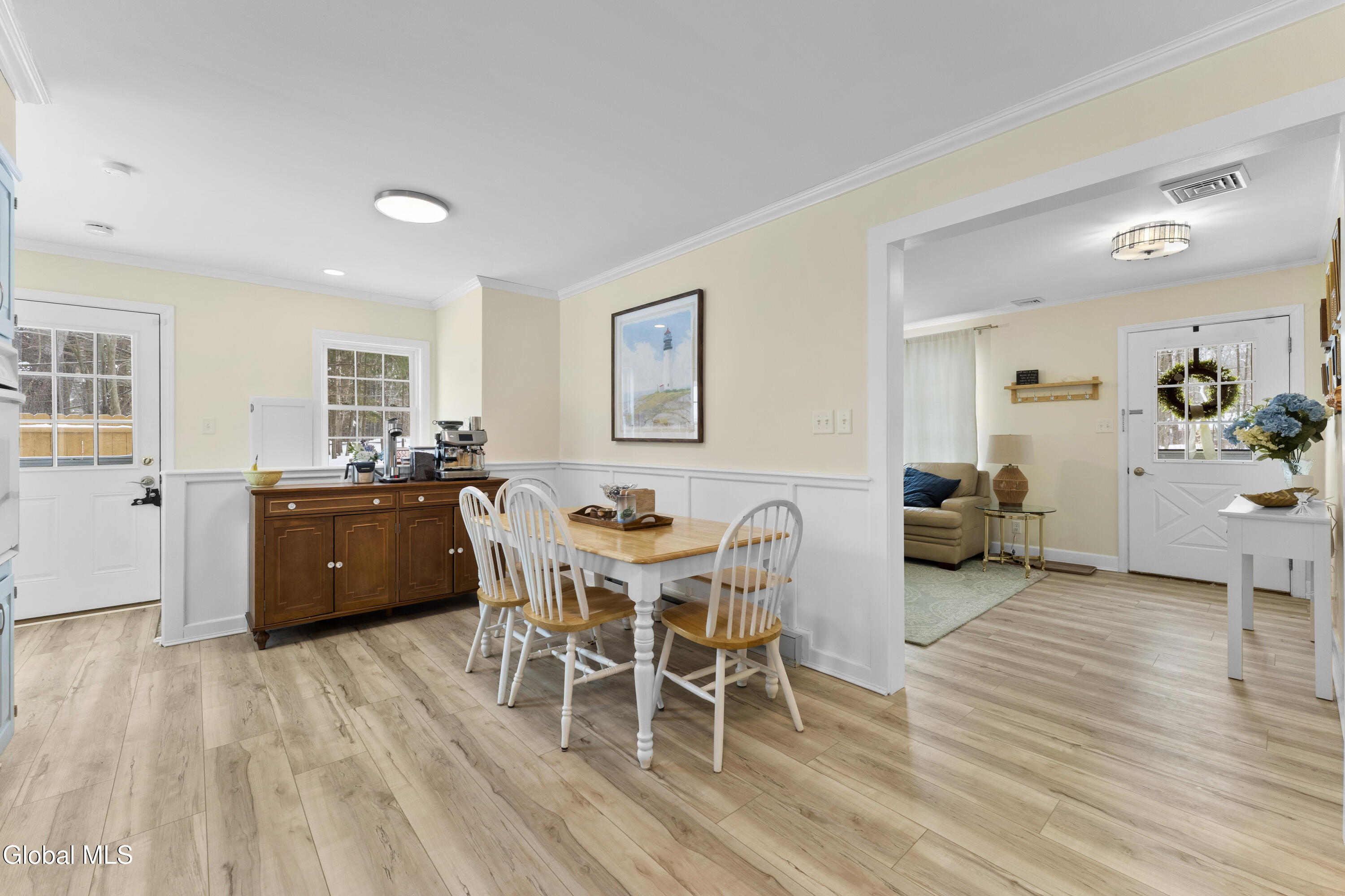 8 Higgins Road