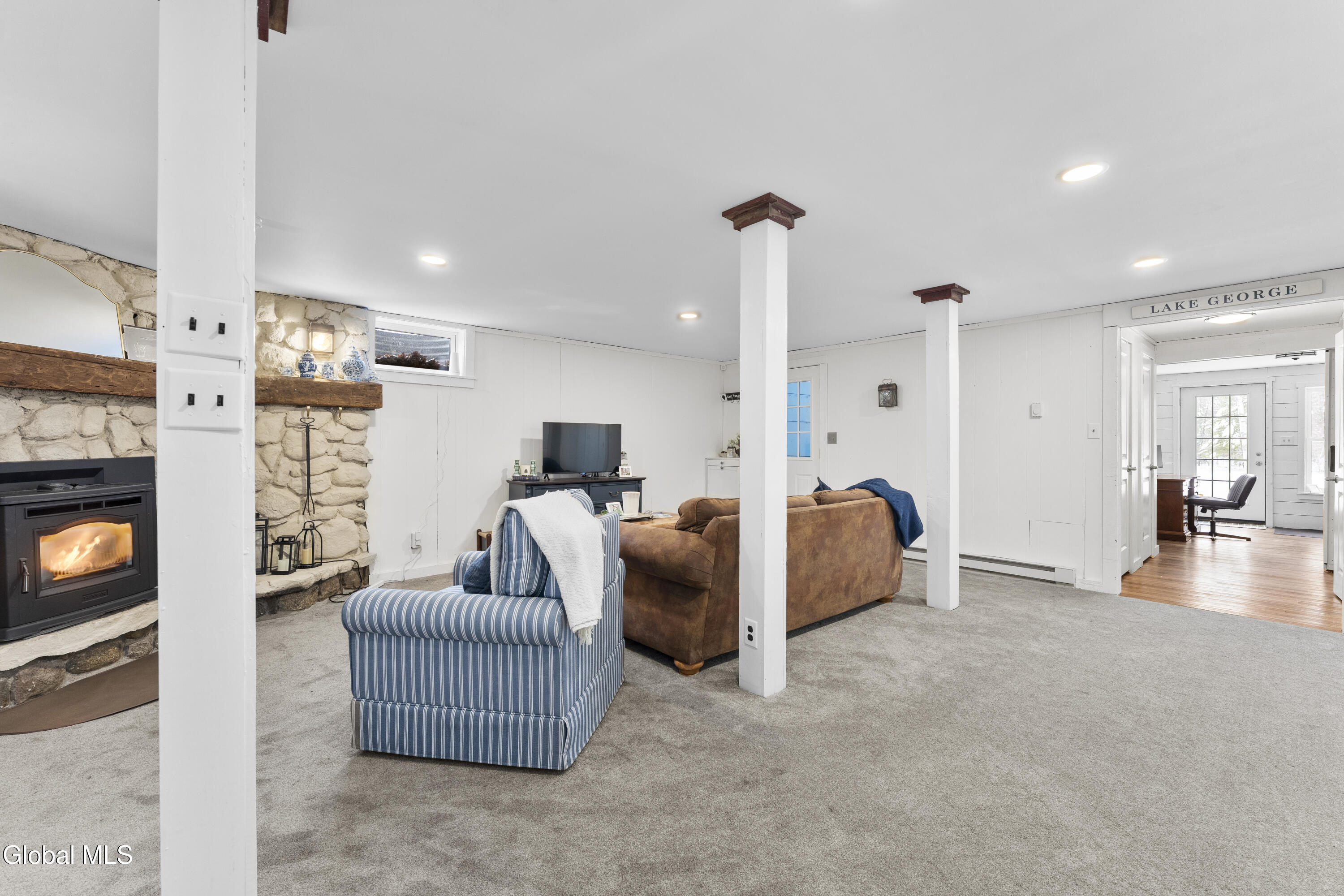 8 Higgins Road