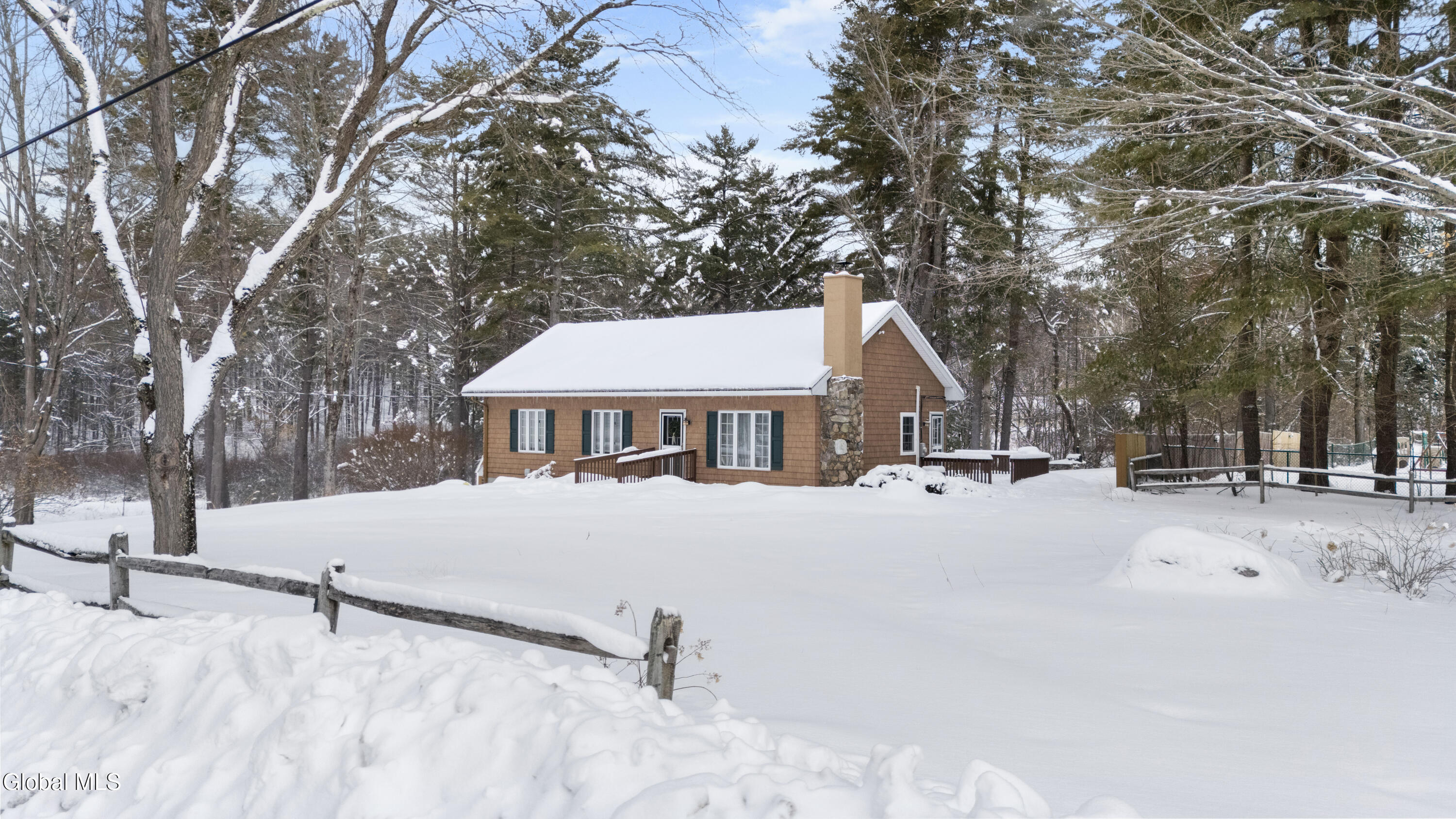 8 Higgins Road