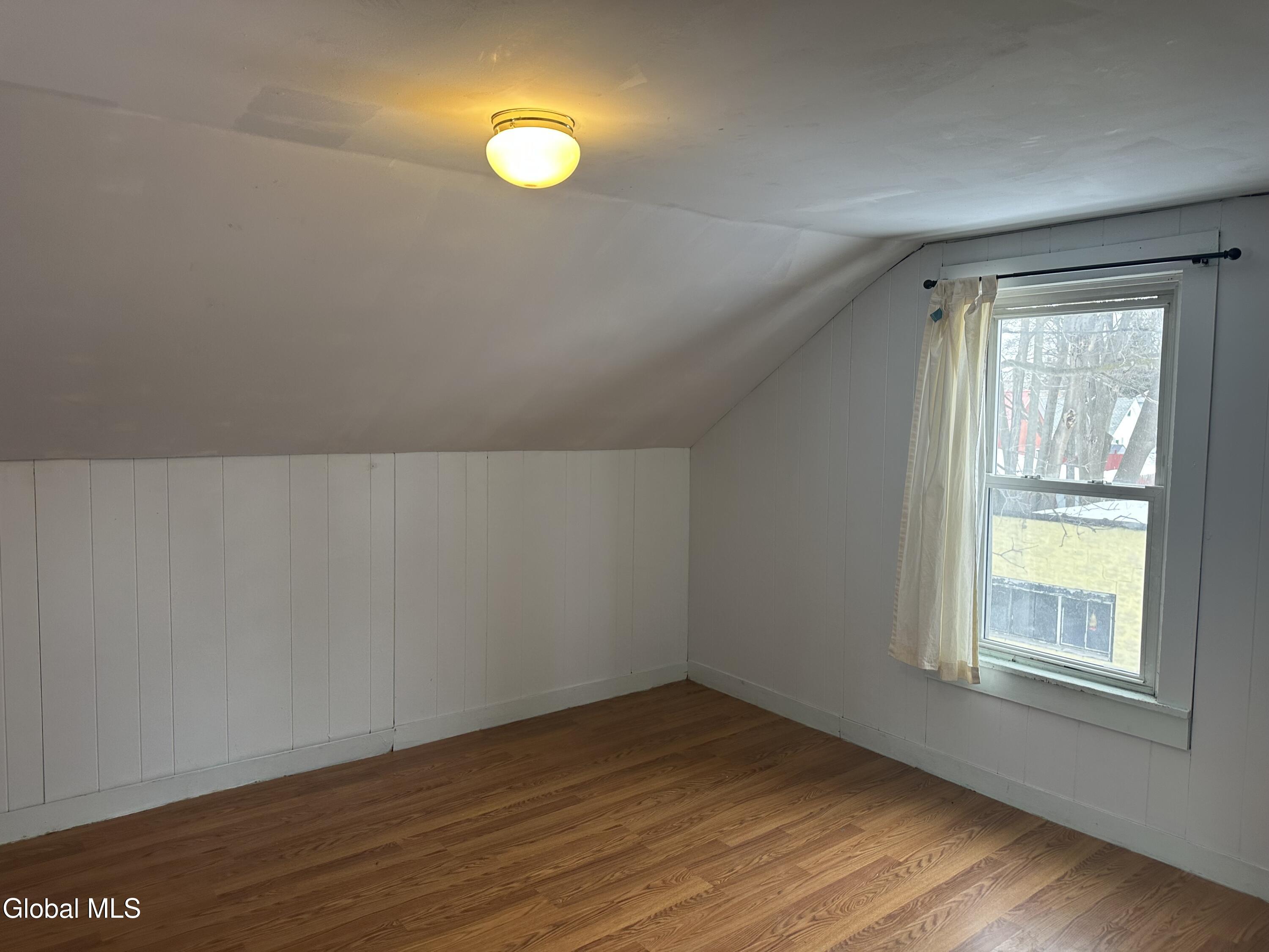 8 Sarella Street