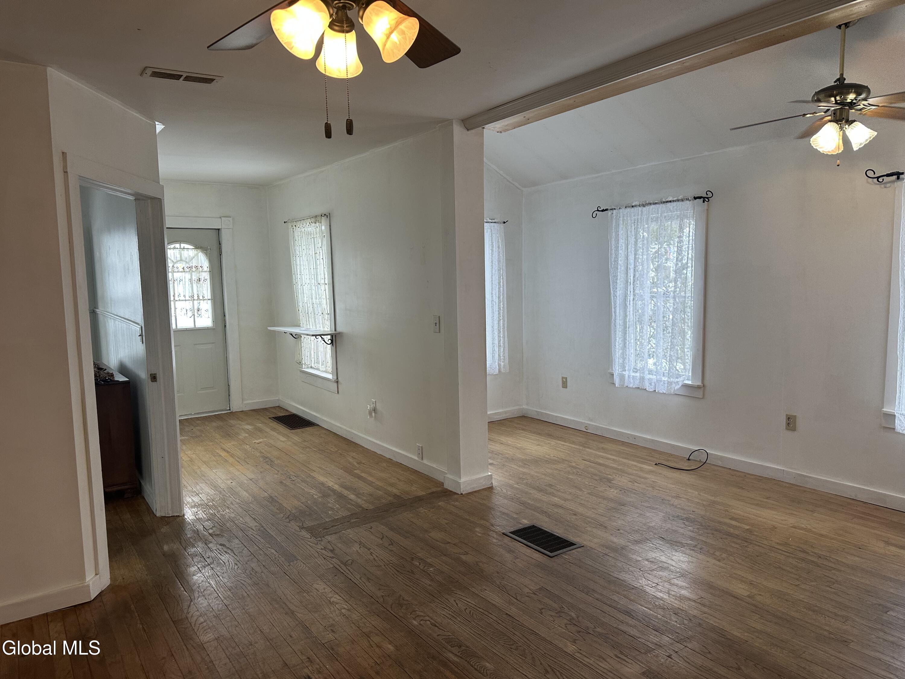 8 Sarella Street