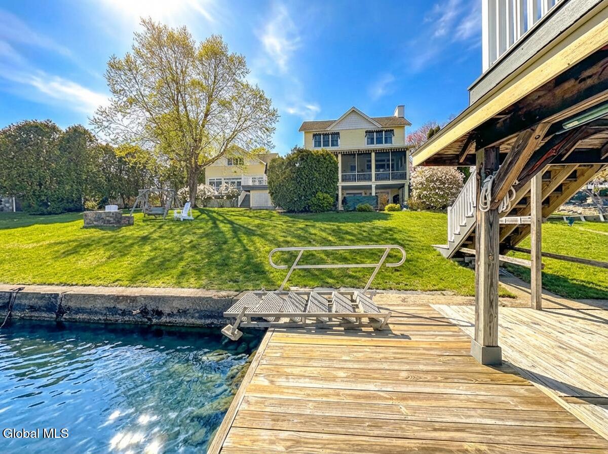 338 Cleverdale Road