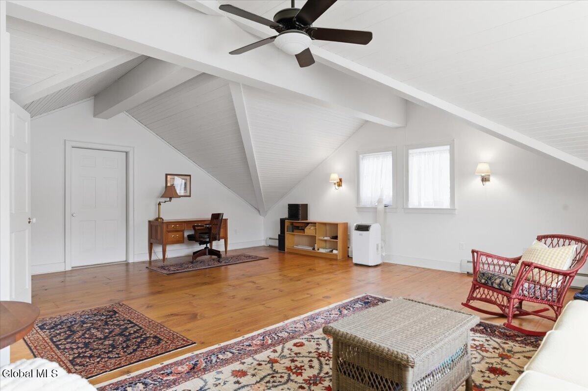 338 Cleverdale Road