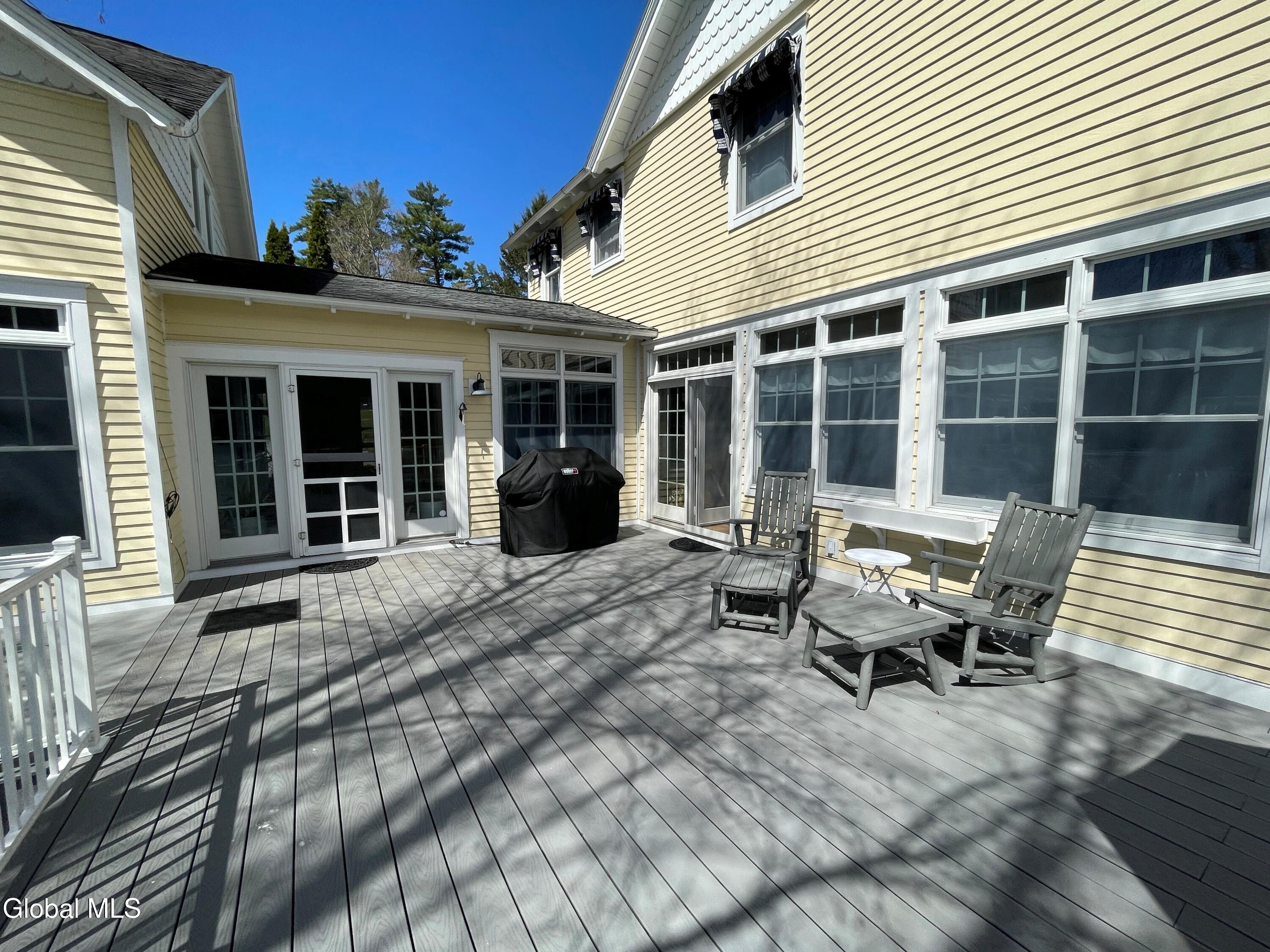 338 Cleverdale Road