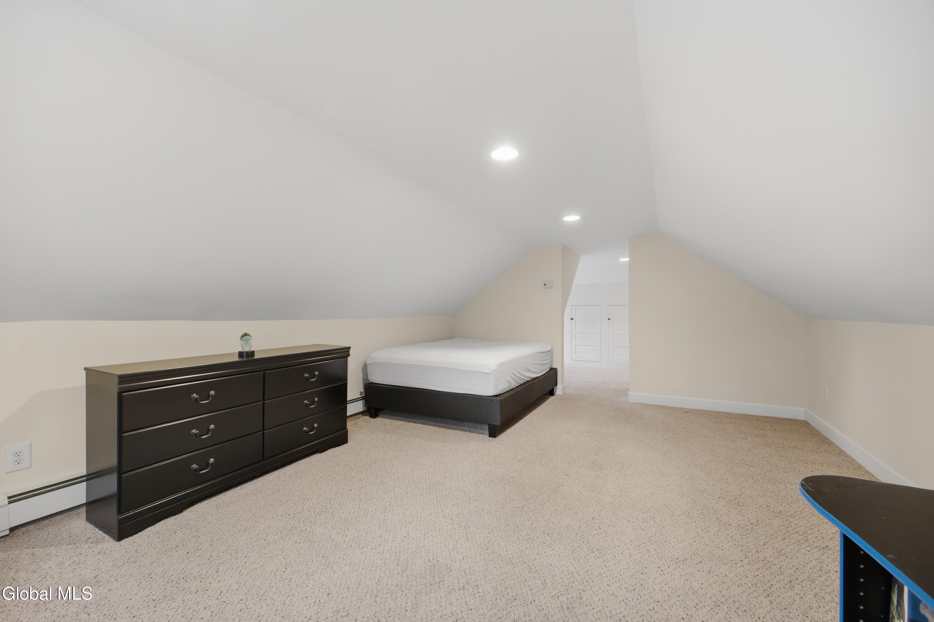 42 Horicon Avenue