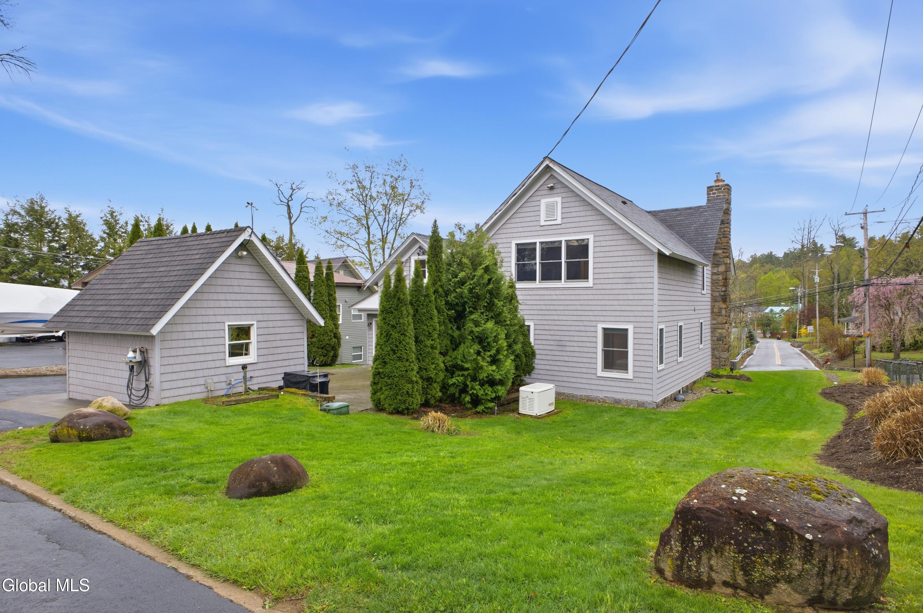 42 Horicon Avenue
