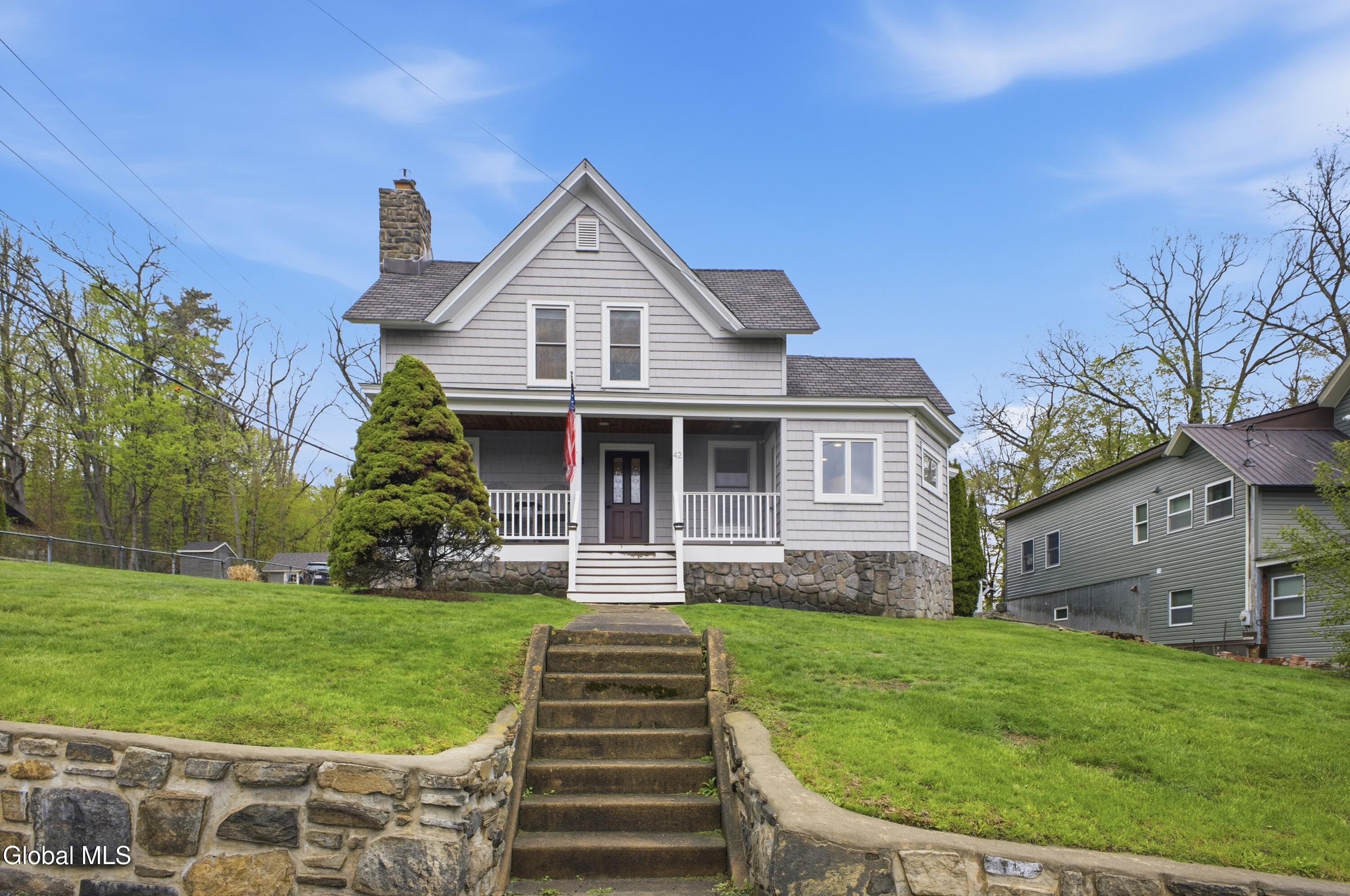 42 Horicon Avenue