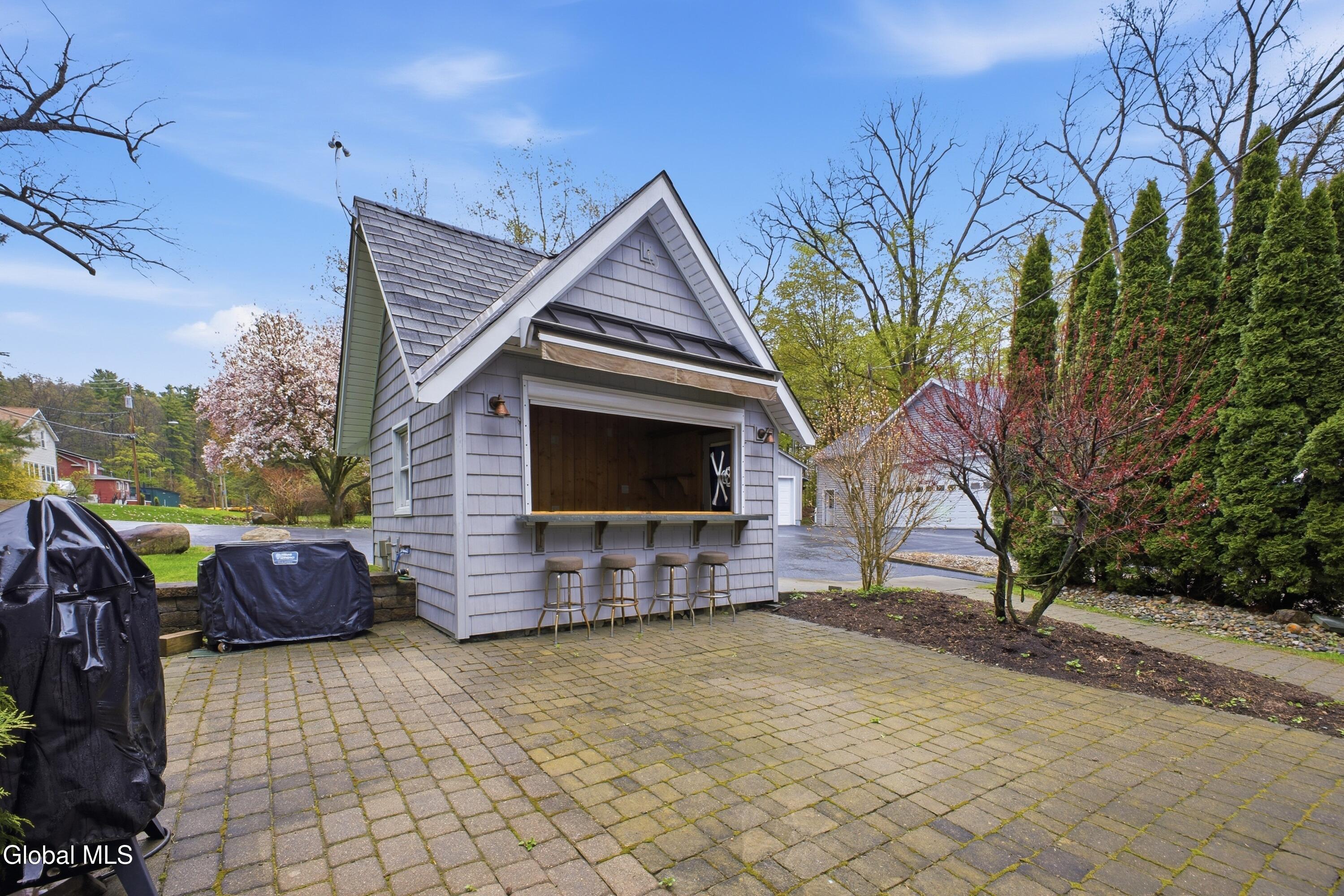 42 Horicon Avenue