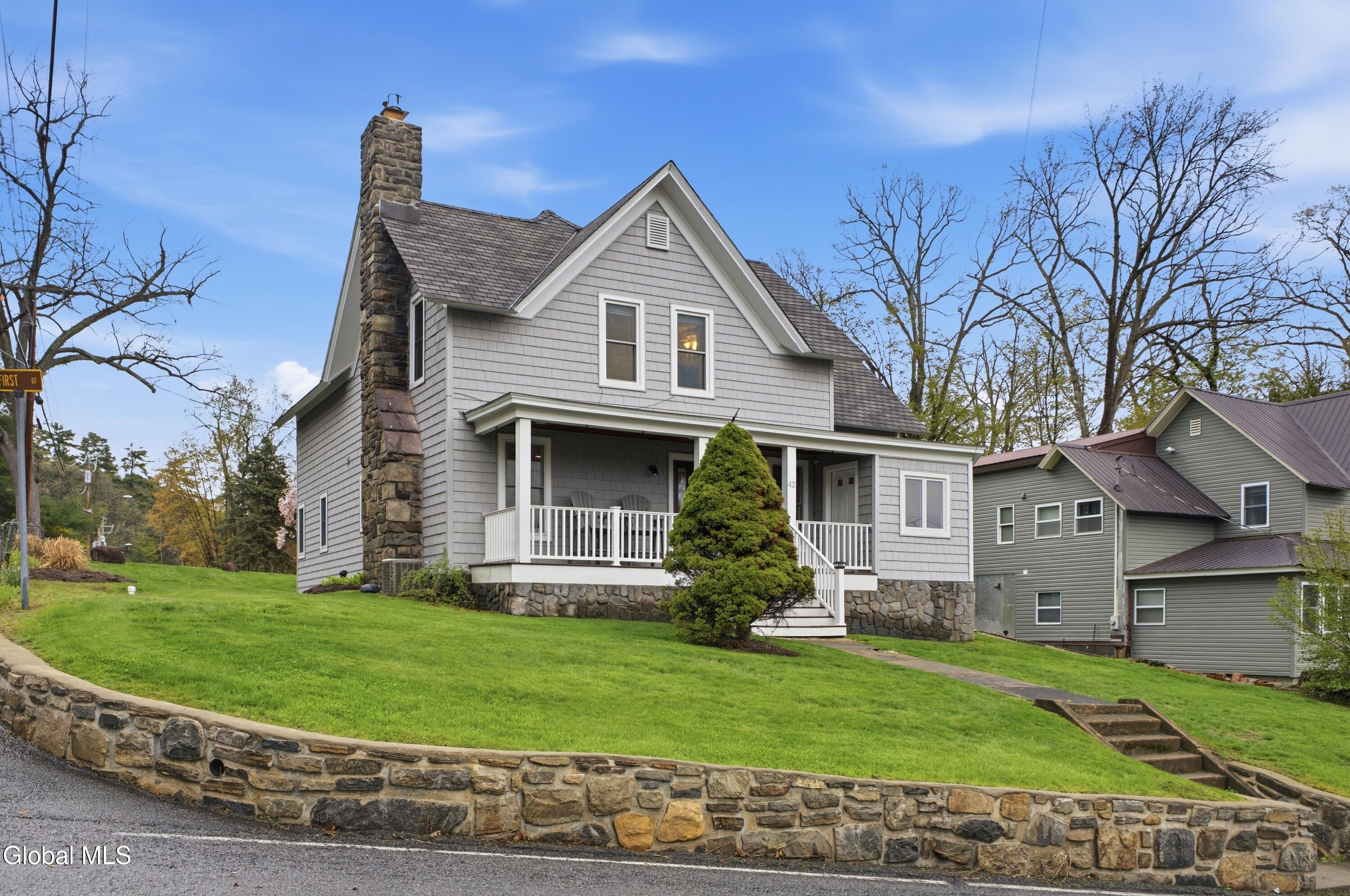 42 Horicon Avenue