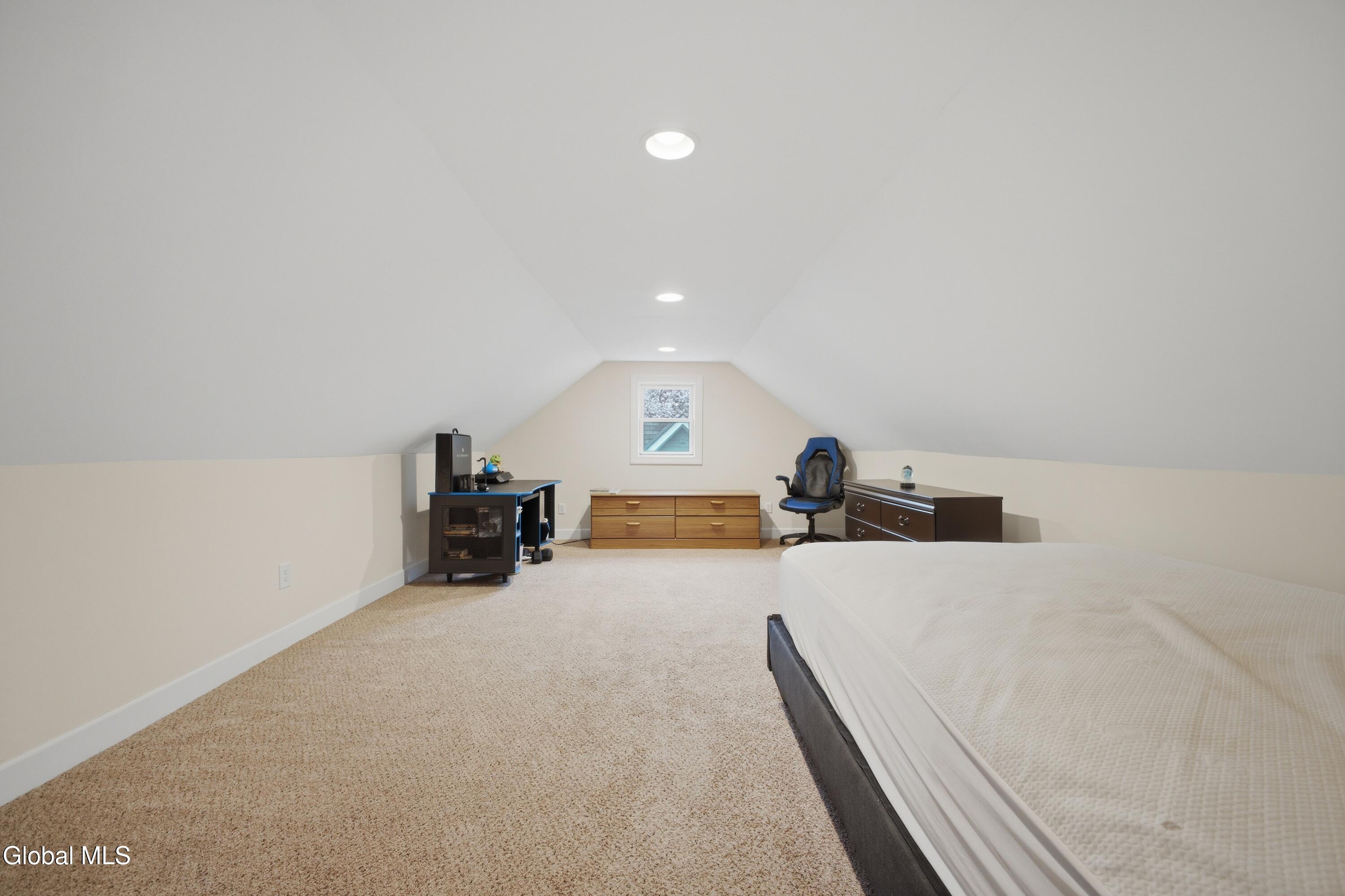 42 Horicon Avenue