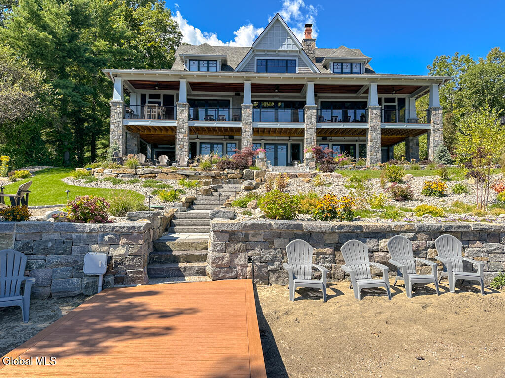 3236 Lake Shore Drive