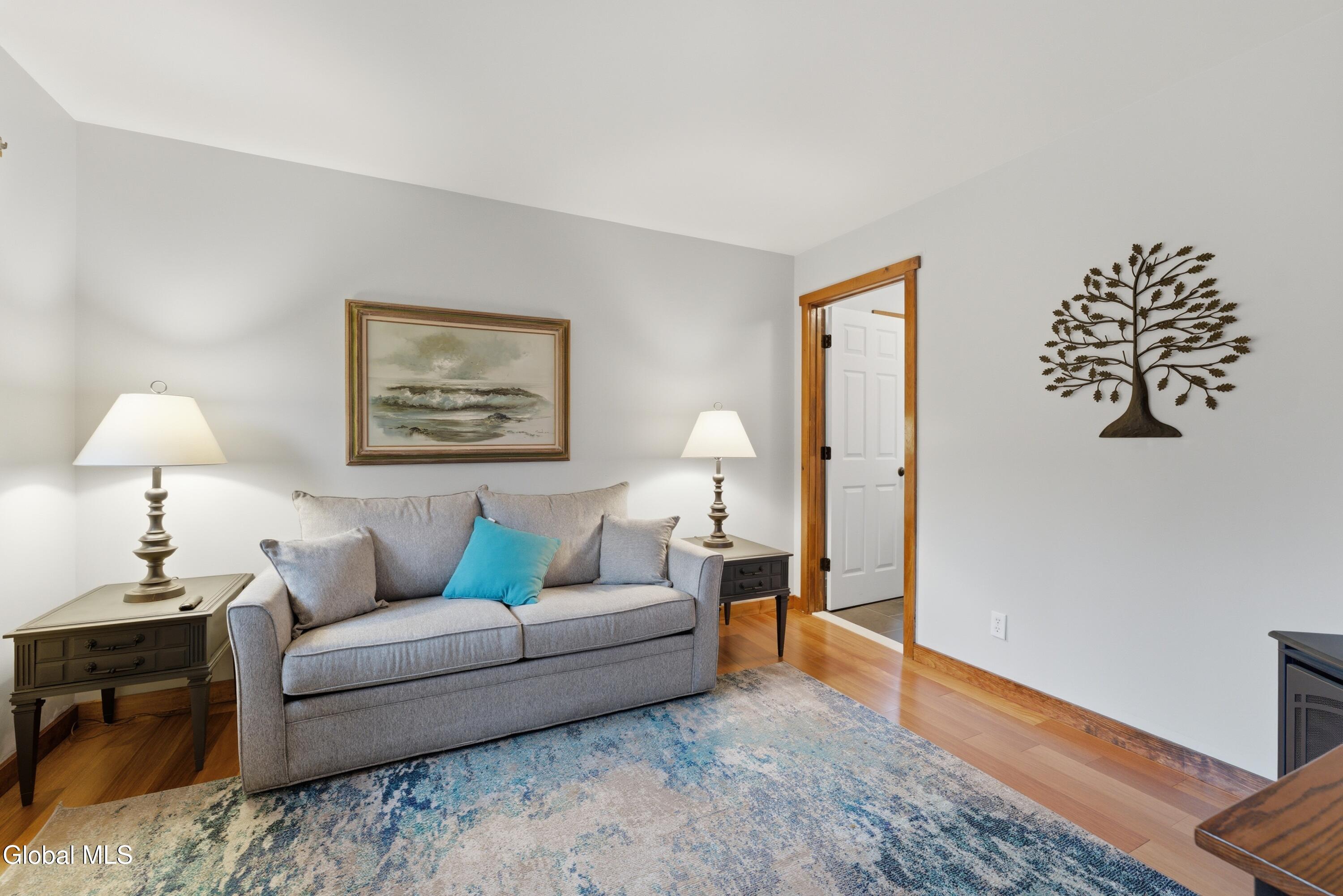 40 Ridgewood Court