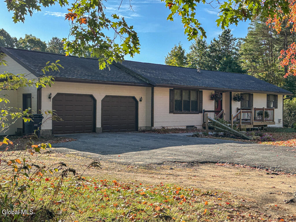 3 Fox Farm Road