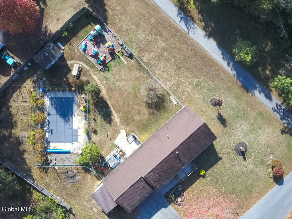3 Fox Farm Road
