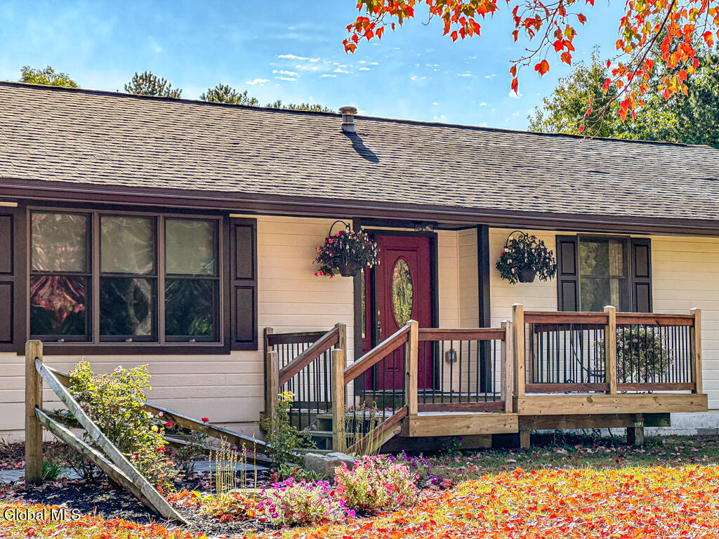 3 Fox Farm Road