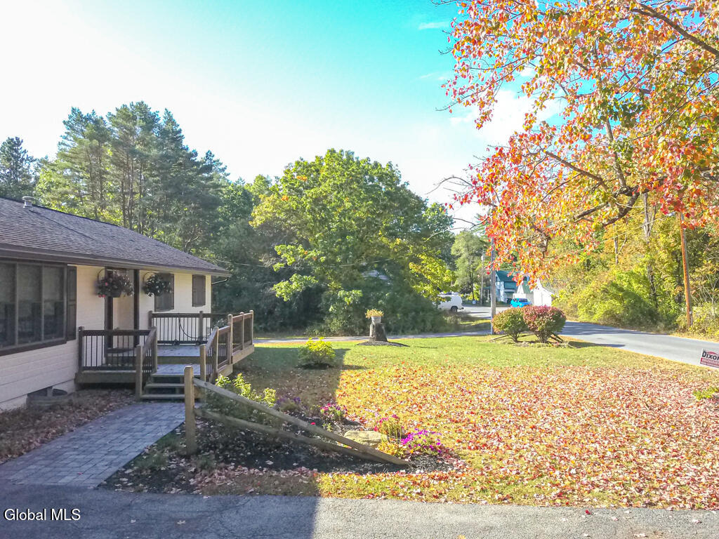3 Fox Farm Road