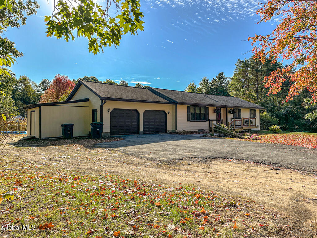 3 Fox Farm Road